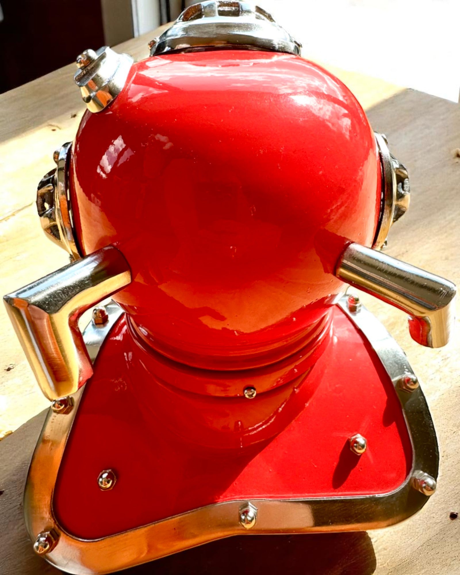 Casco del Descubridor de las Profundidades - Edición de Coleccionista con Opción de Grabado, 35 cm, regalo para bombero o buzo