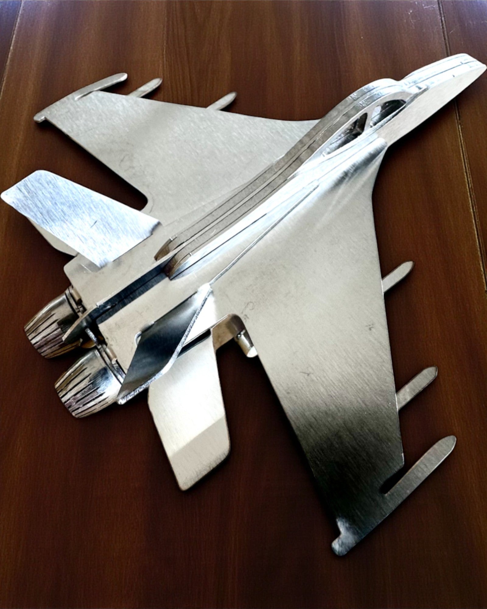 Металева Модель Винищувача «SkyRaptor» – нержавіюча сталь, персоналізоване гравіювання на подарунок