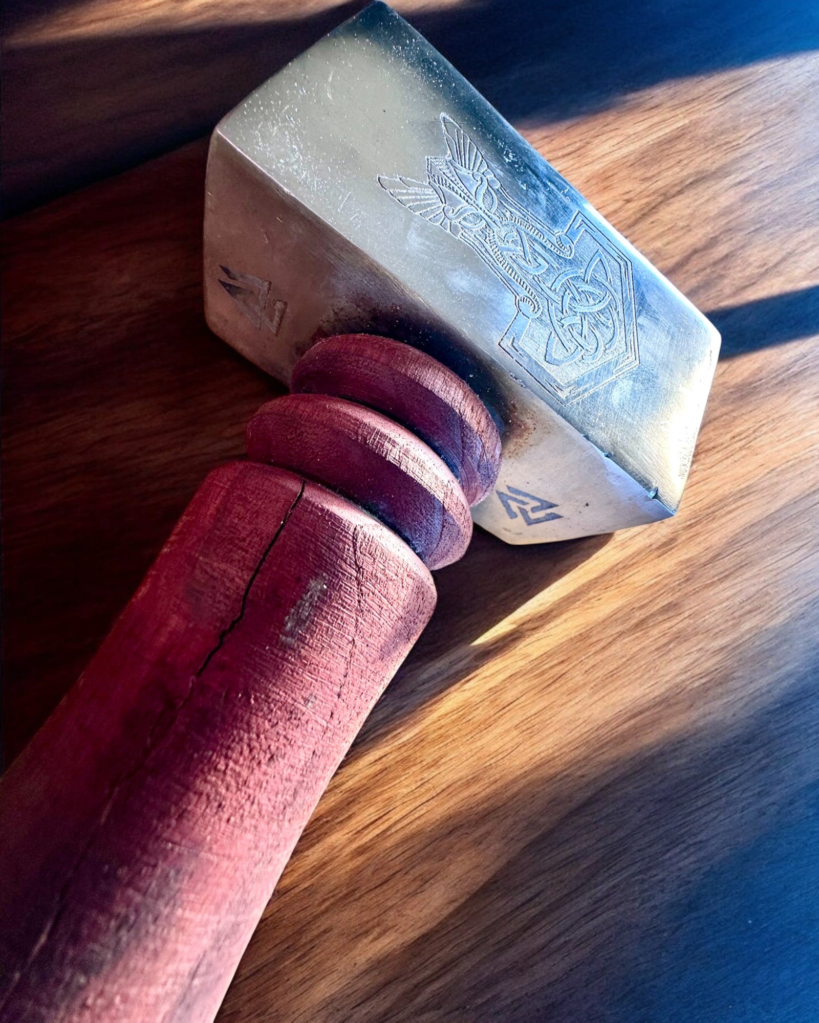 Mjölnir Hammer of the Skalds – 33 cm, Hand-Forged Viking Hammer with Engraving Option