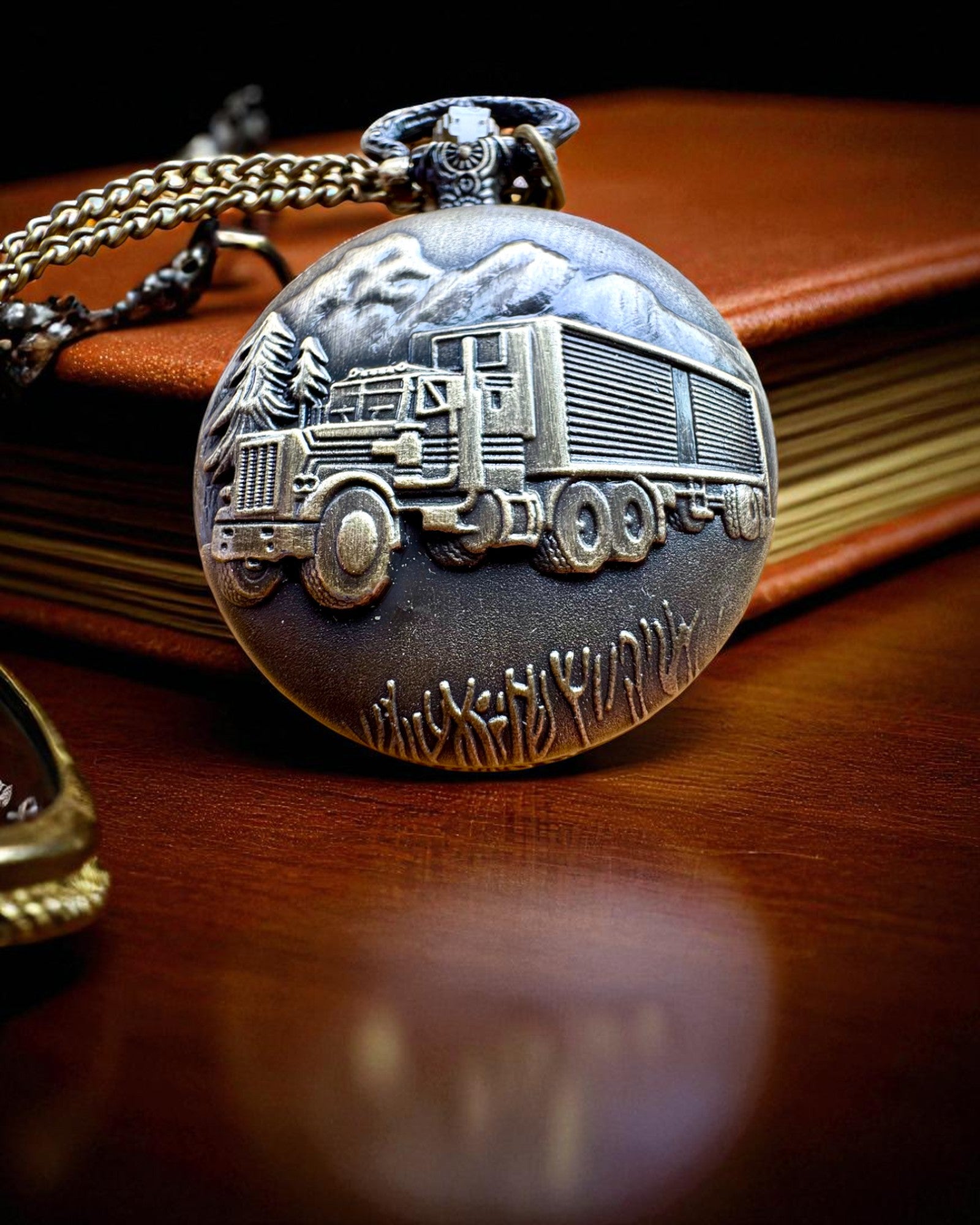 Pocket Watch "Road King" – with Truck Motif, with Engraving, as a Gift