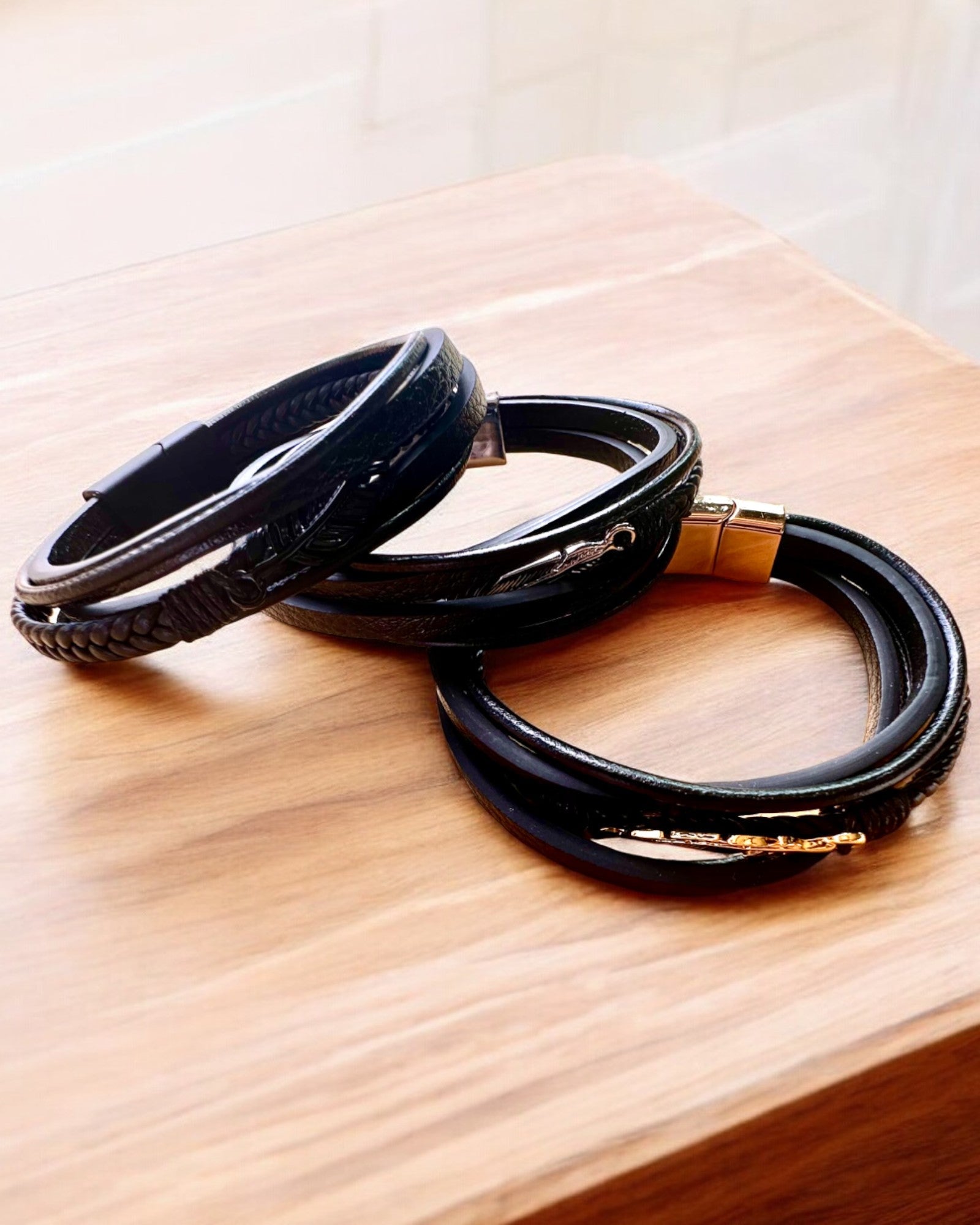 Браслет "Orzeł" з можливістю гравіювання, 3 кольорові варіанти