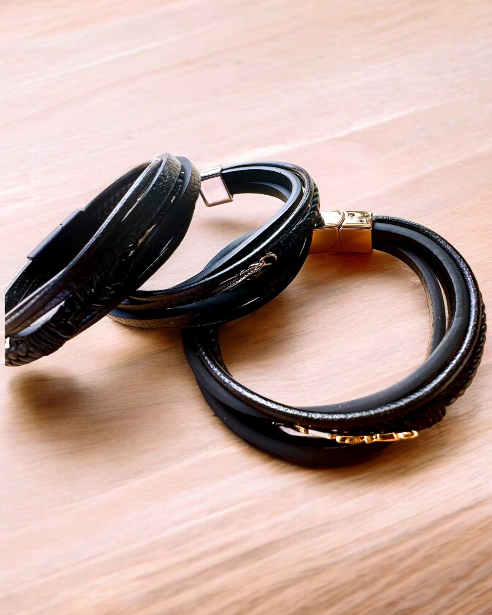 Браслет "Orzeł" з можливістю гравіювання, 3 кольорові варіанти