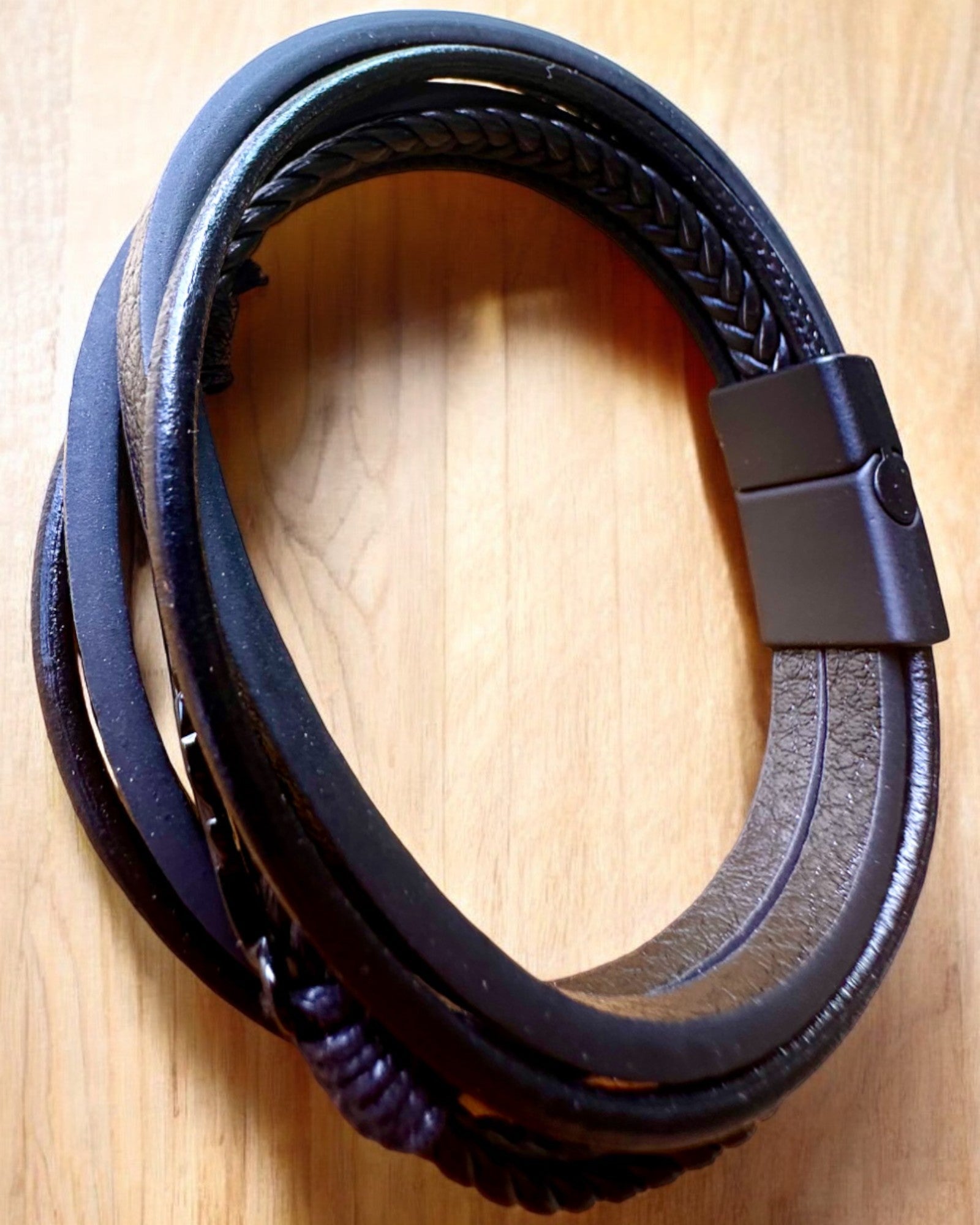 Браслет "Orzeł" з можливістю гравіювання, 3 кольорові варіанти