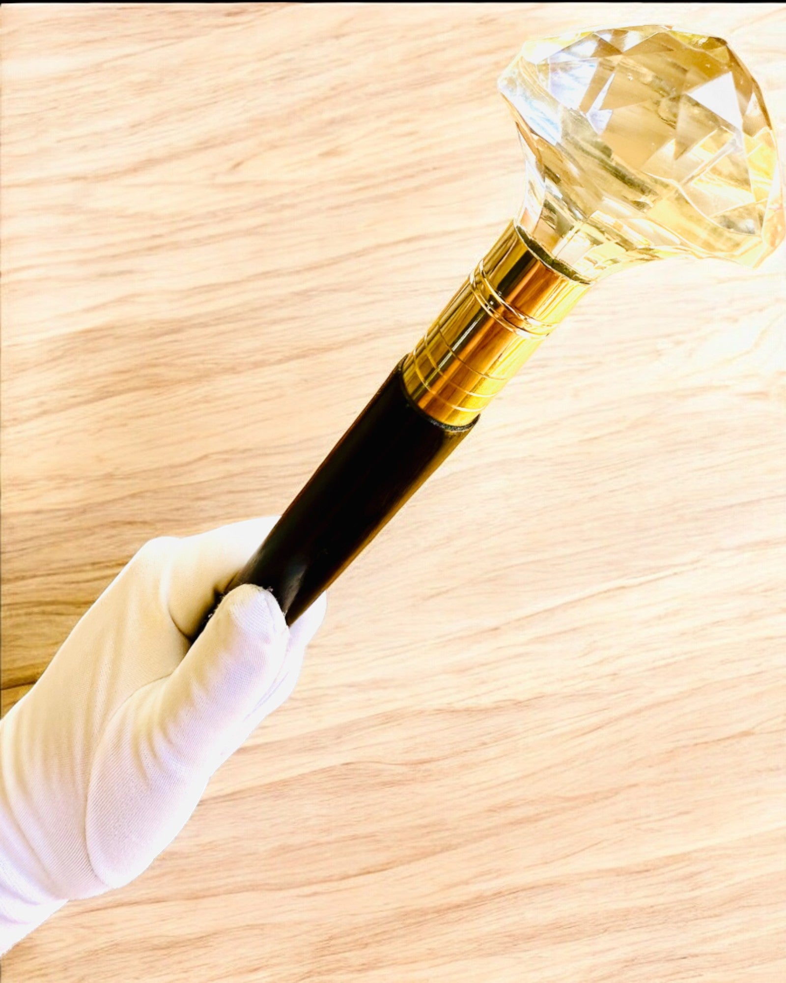 Тростина для прогулянок "Білий Діамант" - Дерев'яна Ручної роботи, можливість гравіювання