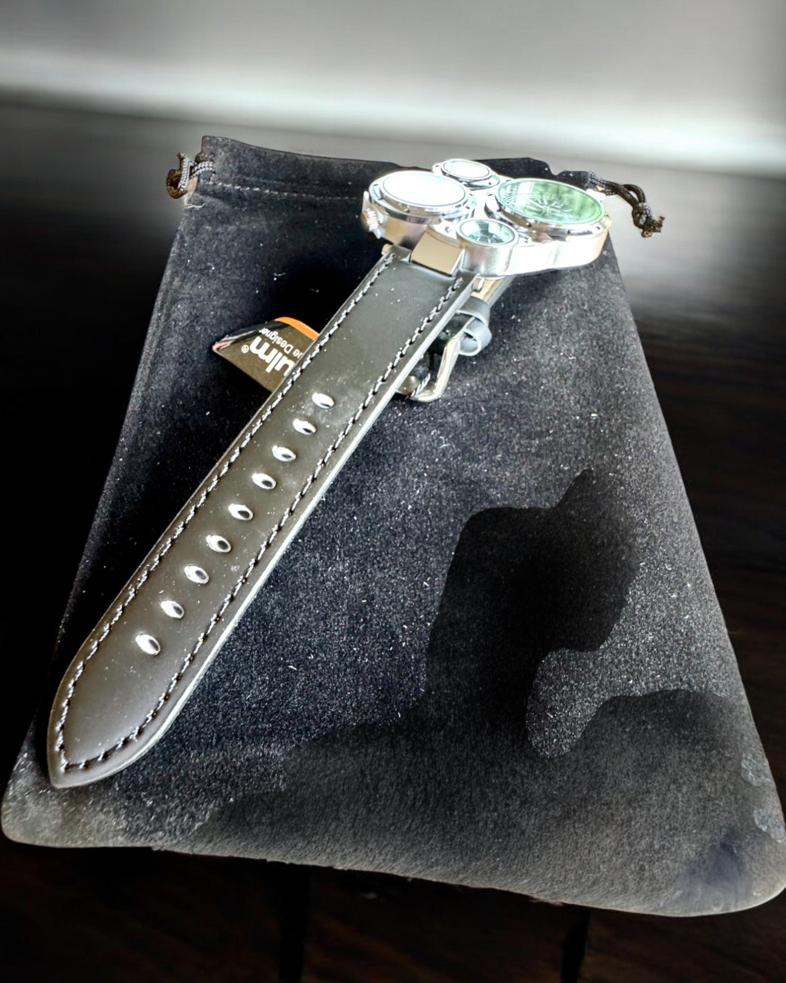 Ceas Survival „Explorer 4in1”, posibilitate de personalizare cu gravură pentru cadou