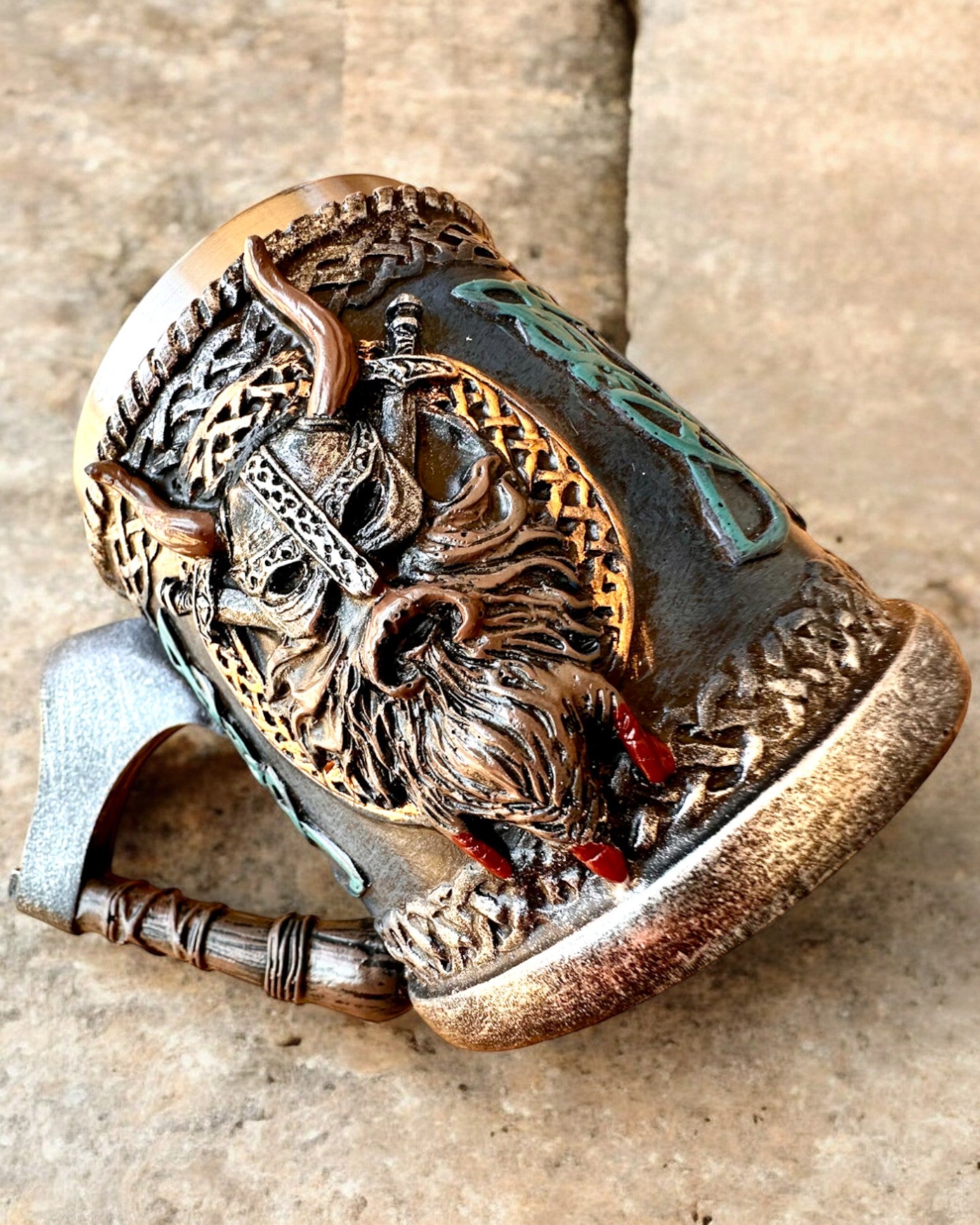 Кубок вікінга Ragnar's Horn - з опцією гравіювання на подарунок, 250 мл