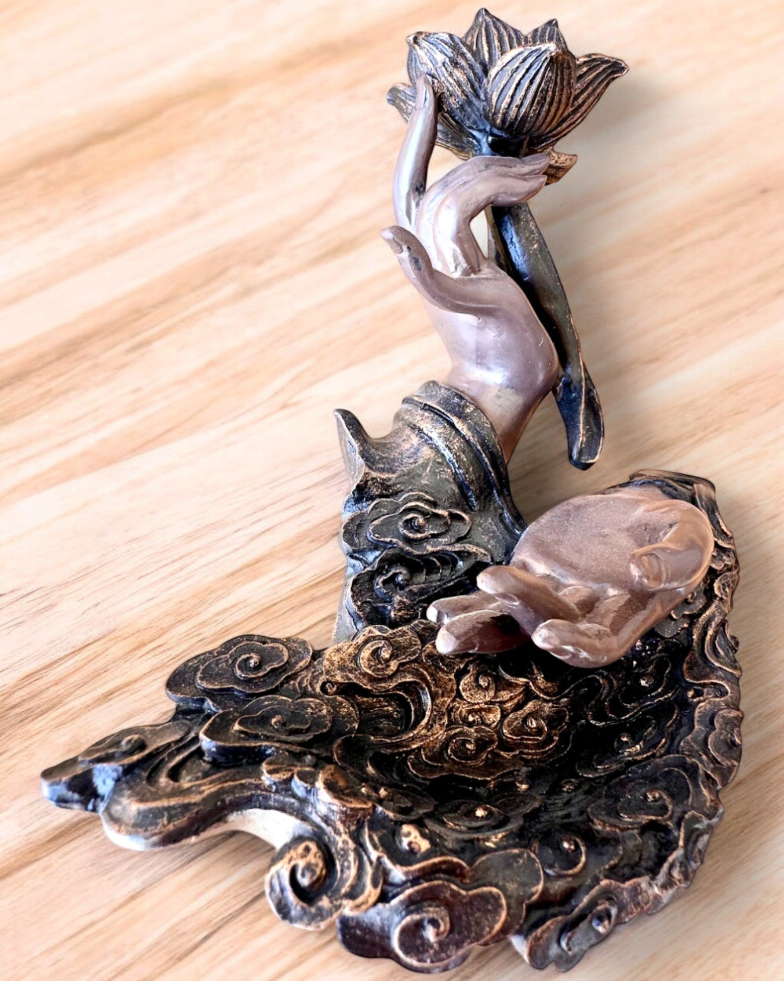 Mystical Hand, Incense Burner, Incense Holder with Flow, personalization with engraving available for gift