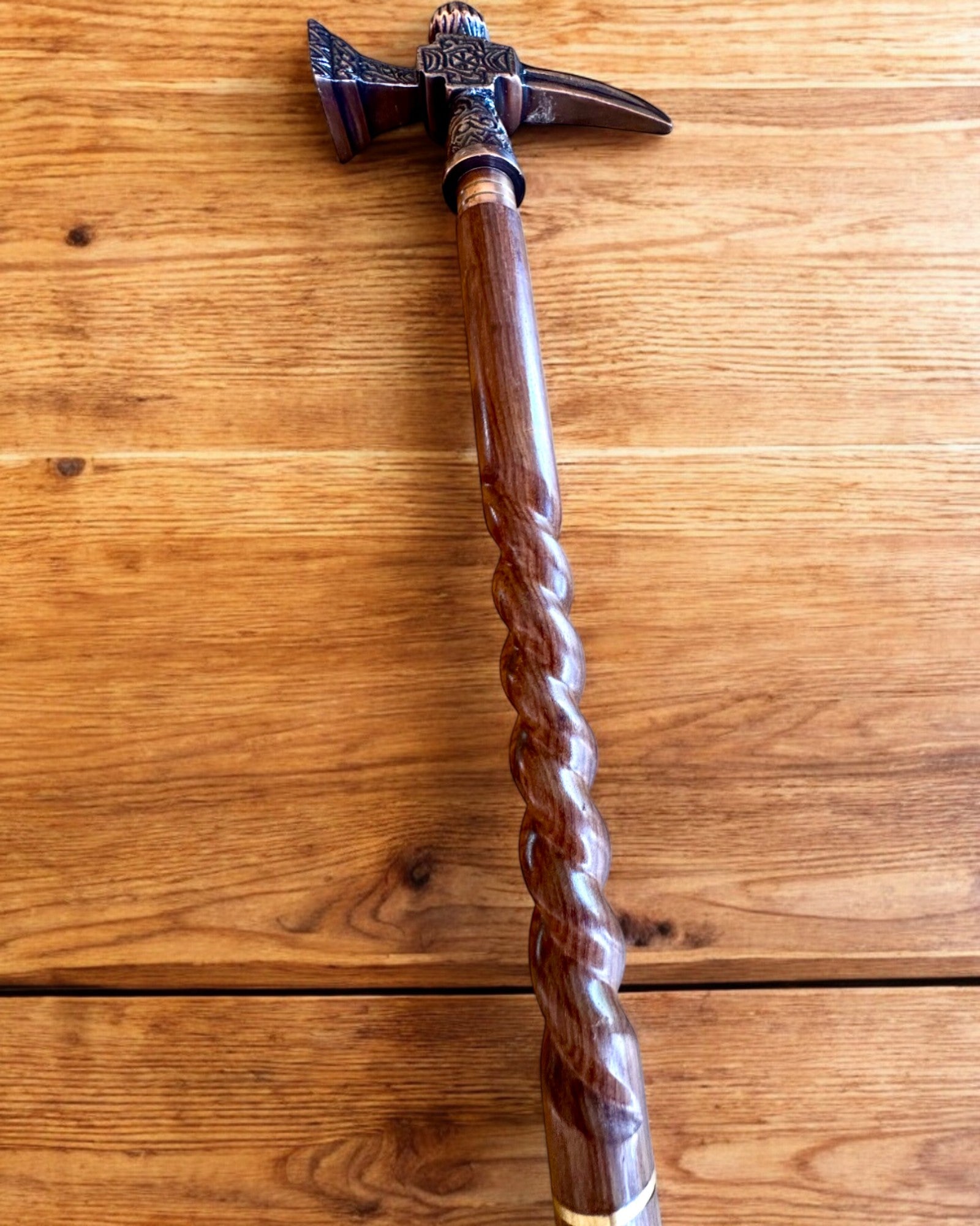 Bastón de paseo - WIKING con cabeza en forma de martillo de guerra, posibilidad de personalización con grabado para regalo