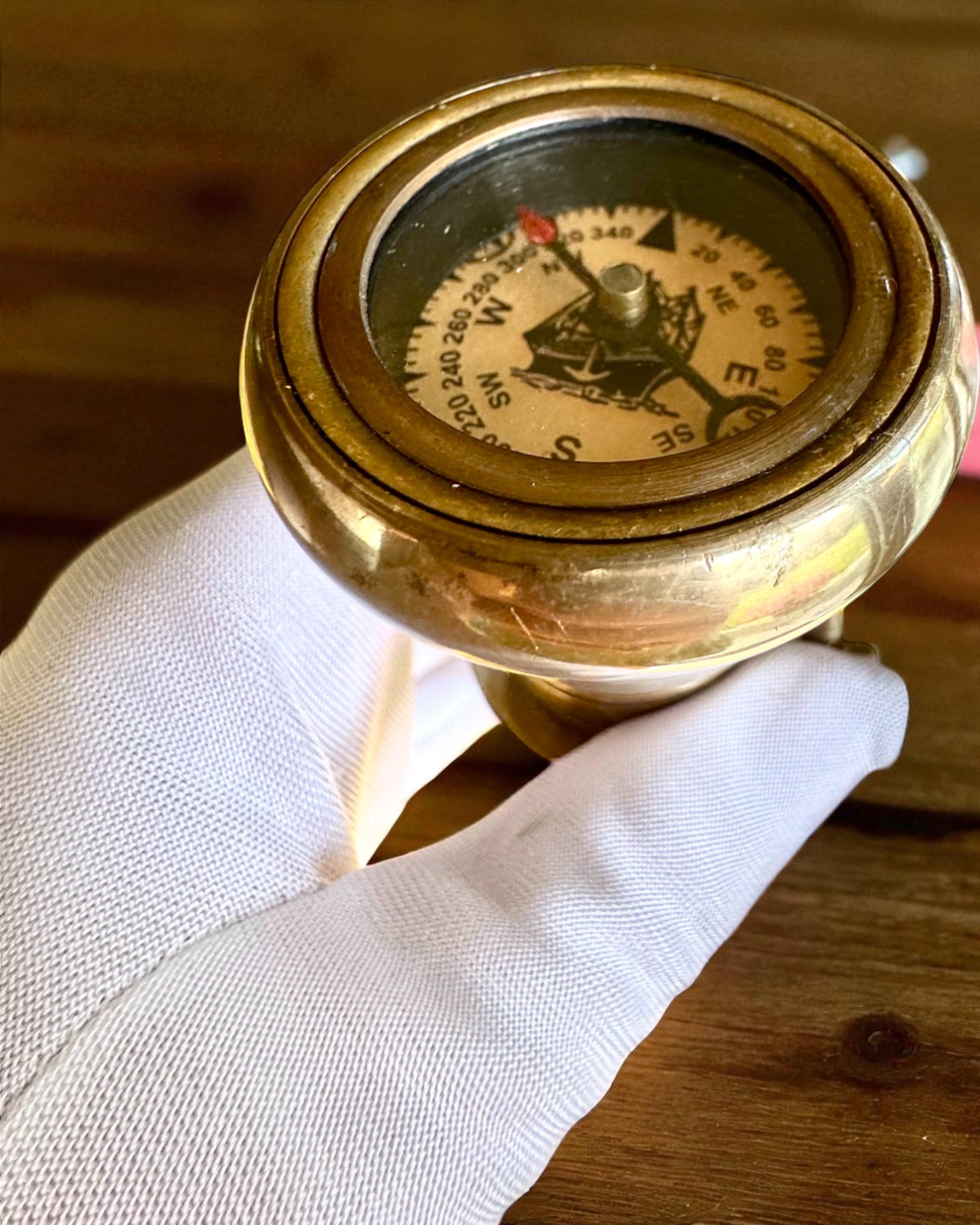 Ласка Навігатор 2.0 з компасом і прихованою трубкою, можливість персоналізації гравіюванням на подарунок