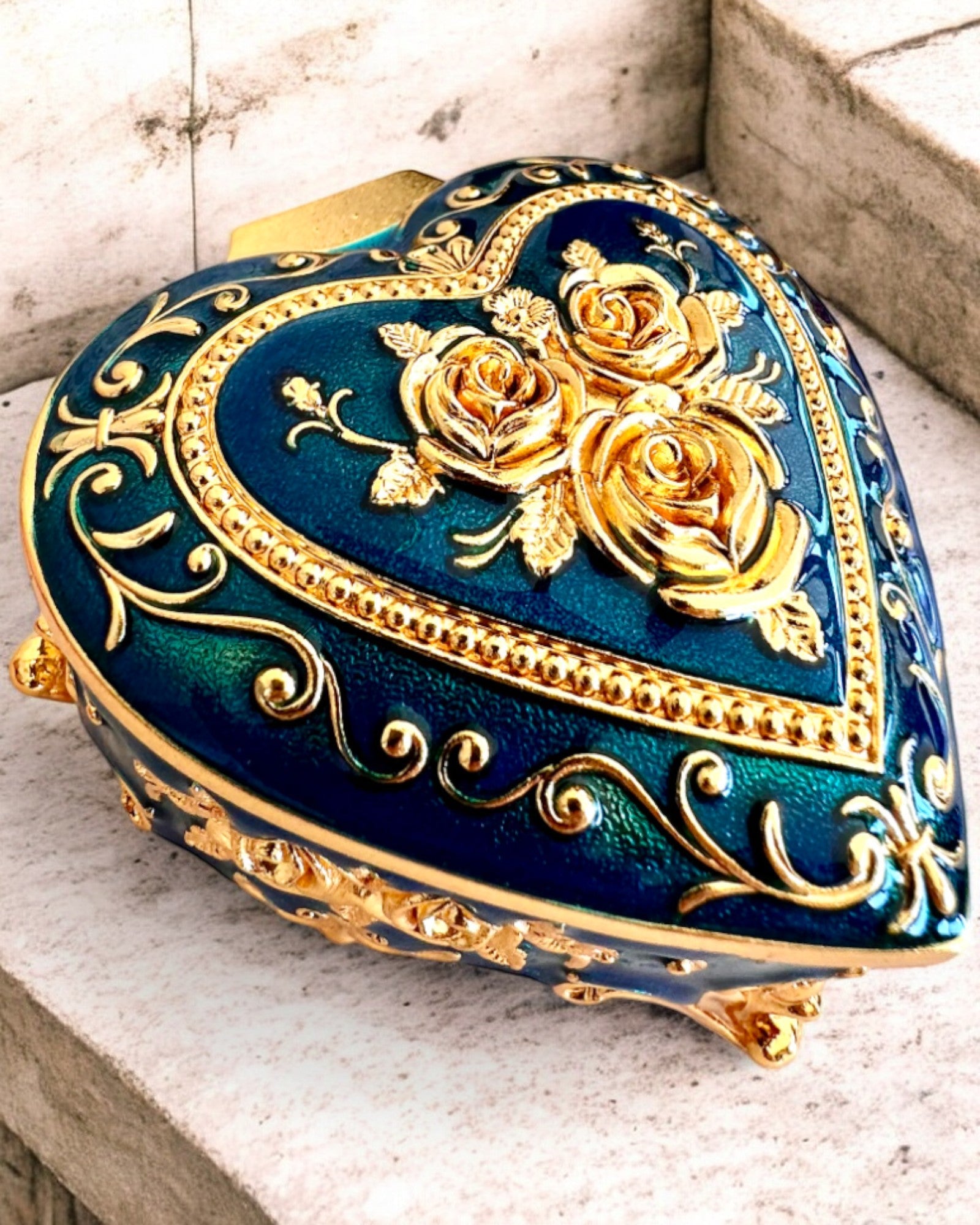 Jewelry Box "Royal Elegance" - with engraving option for a gift, 3 variants to choose from