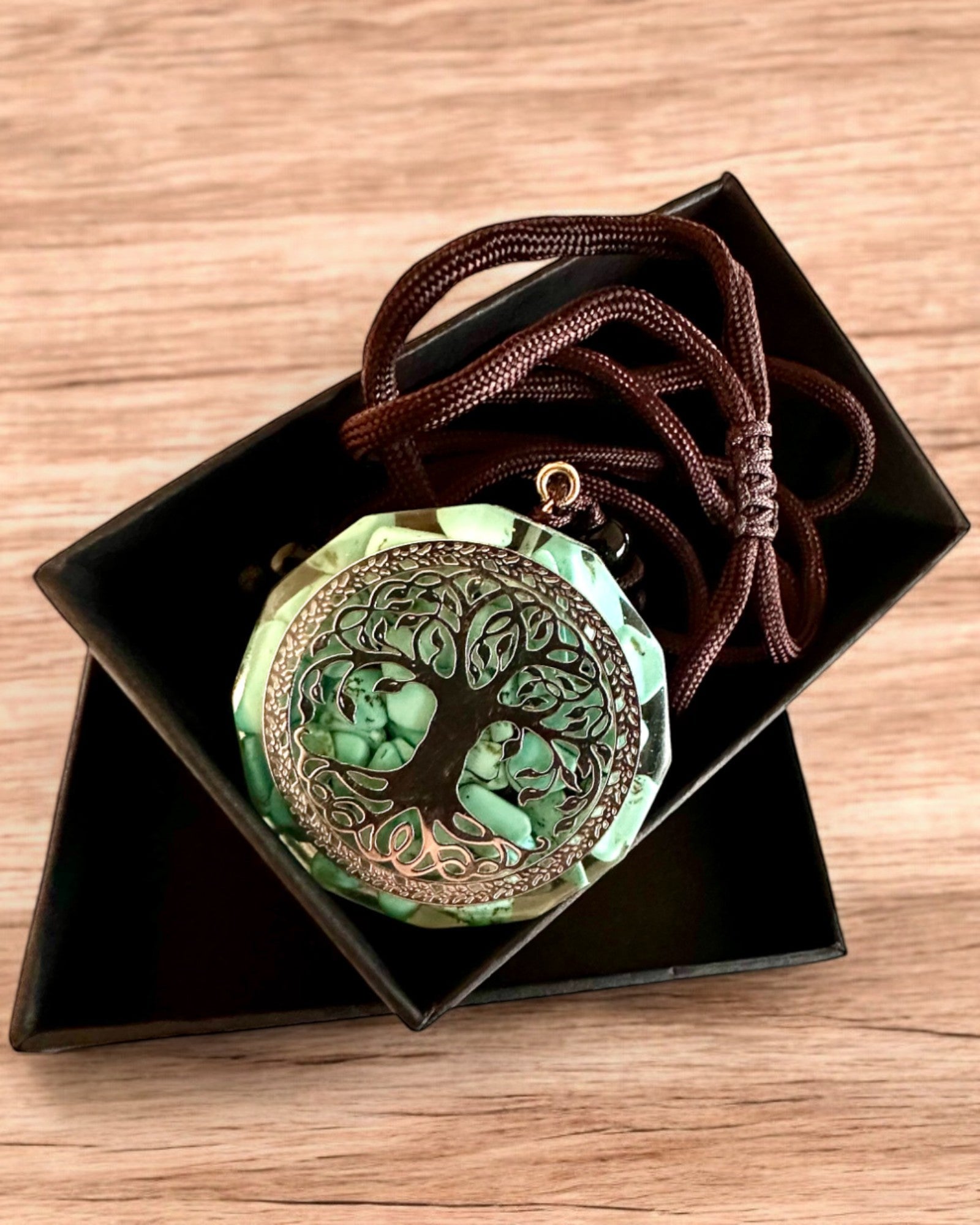 Амулет "Дерево Життя" з бірюзою – Ваша особиста сила, намисто на подарунок, персоналізація гравіюванням