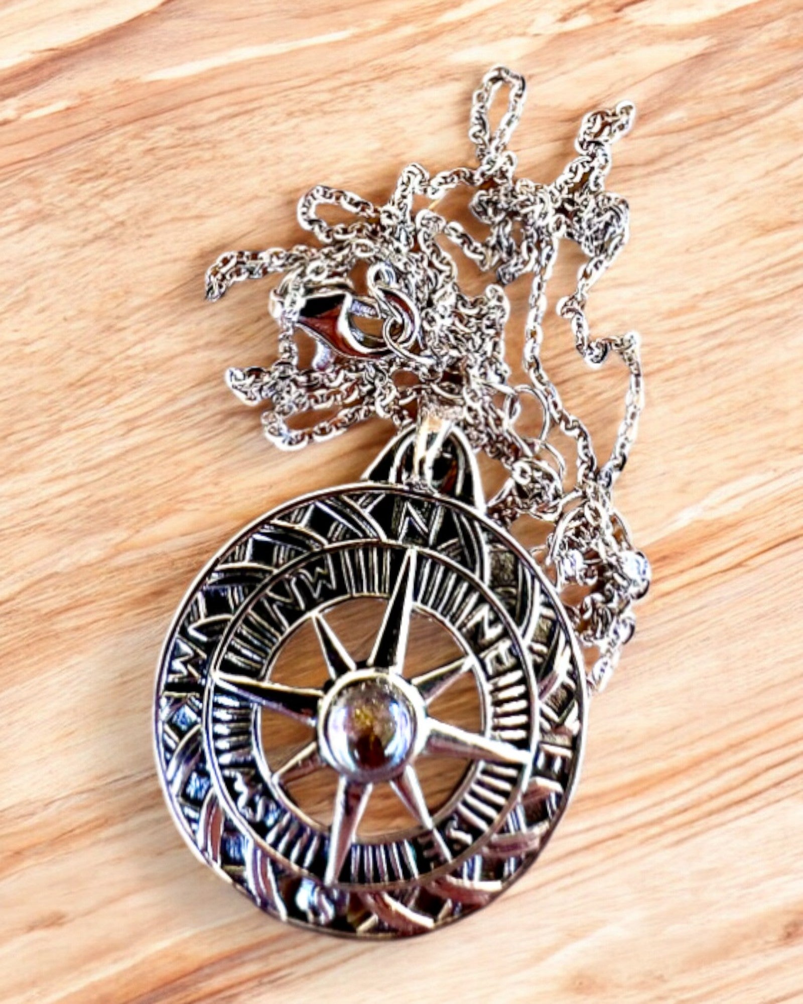 Амулет Астральної Подорожі – Срібний Намисто з Гравіюванням, персоналізація на подарунок