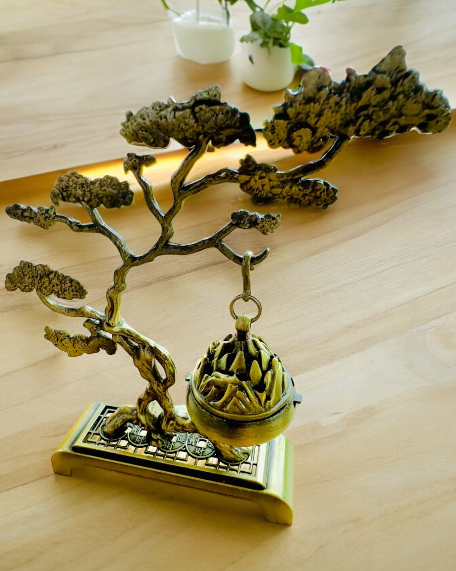 Elegants metāla bonsai vīraka turētājs - iespēja personalizēt ar gravējumu dāvanai