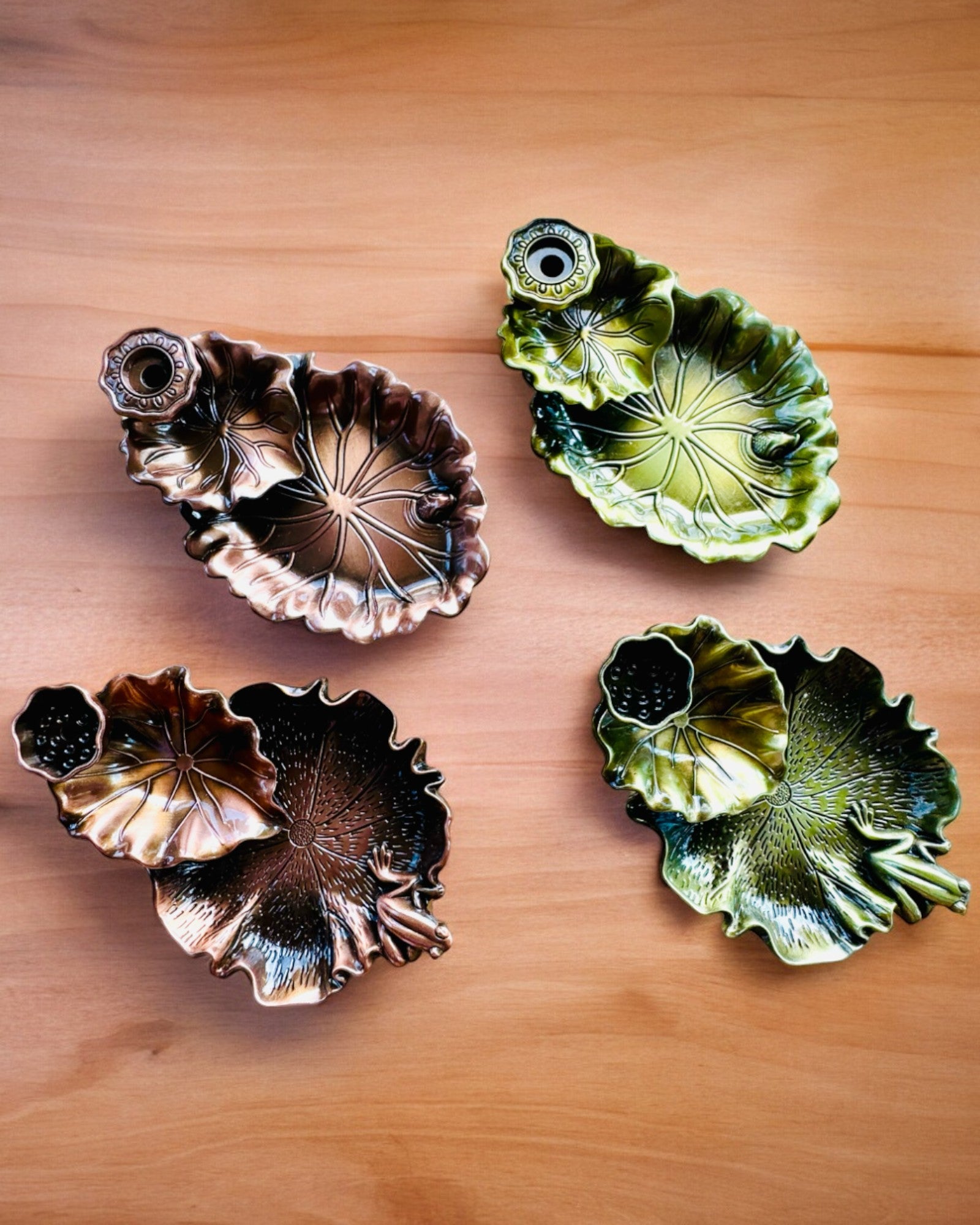 Elegantni metalni držač za tamjan u obliku lotosovog lista - 4 varijante na izbor, mogućnost personalizacije gravurom za poklon