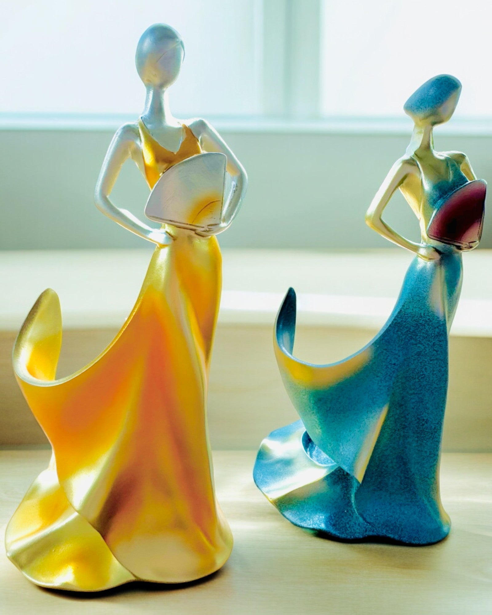 Suport Elegant pentru Sticlă - Statuia Doamnei - personalizare cu gravură, 2 variante la alegere