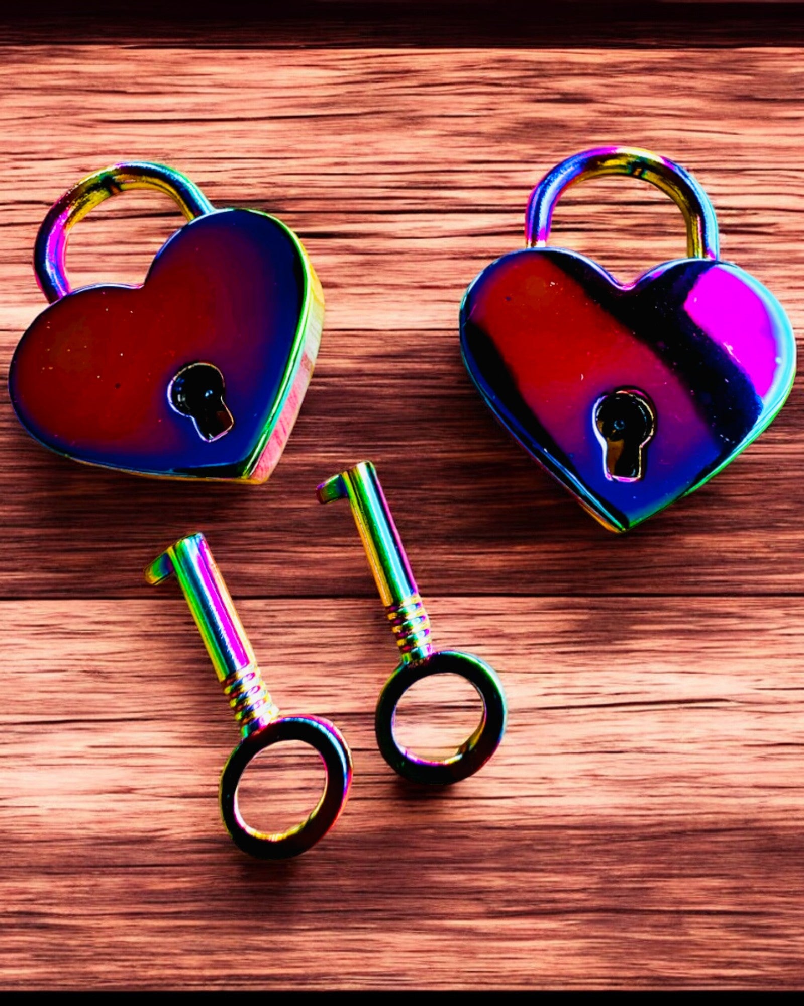 Mini Candados de Amor en Forma de Corazón DeLuxe, Set de 2 candados con llaves, 6 variantes a elegir, posibilidad de personalización con grabado para regalo