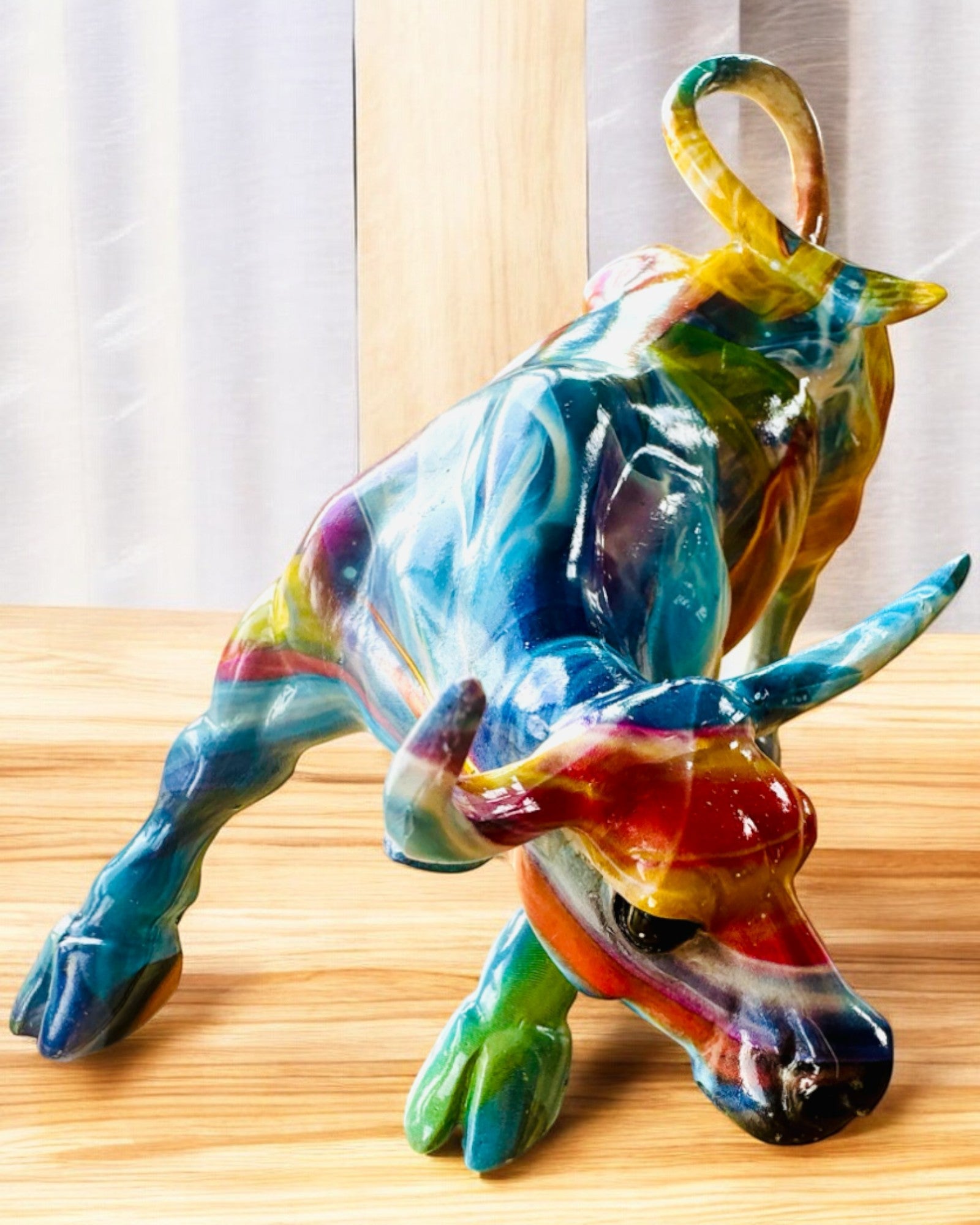 Sculptură Decorativă Taur "BullArt" – Artă Unică cu Opțiune de Gravare - 4 variante de culoare, pentru cadou personalizat