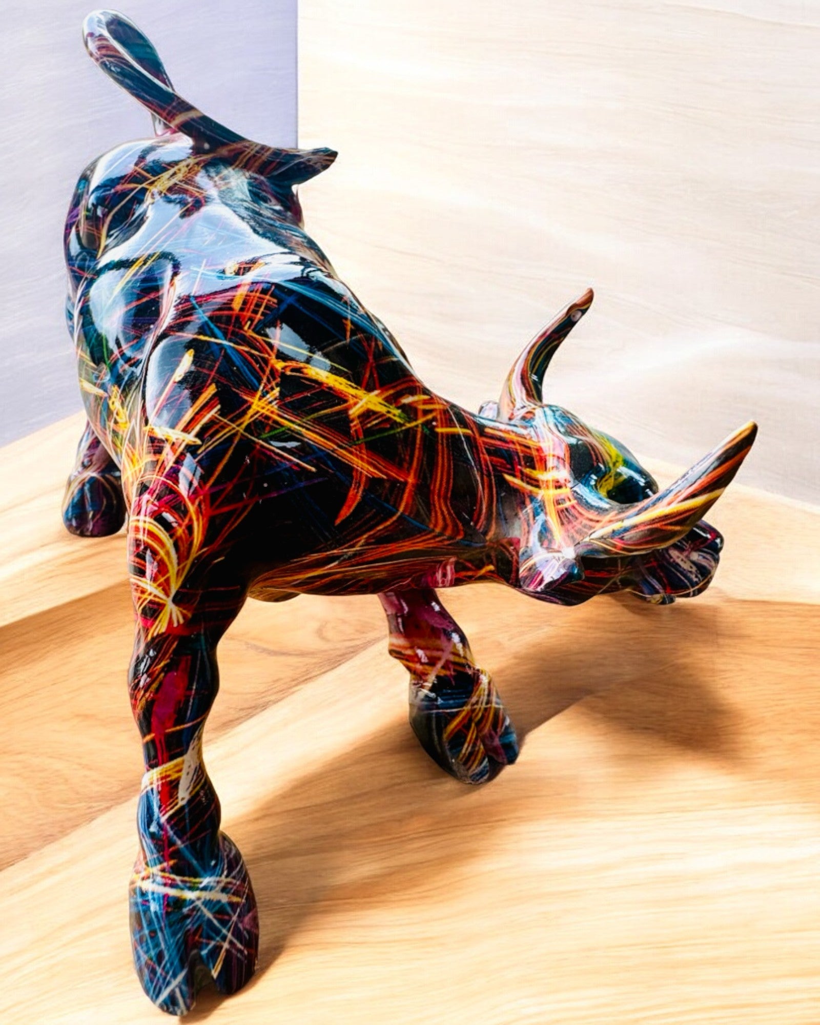 Sculptură Decorativă Taur "BullArt" – Artă Unică cu Opțiune de Gravare - 4 variante de culoare, pentru cadou personalizat