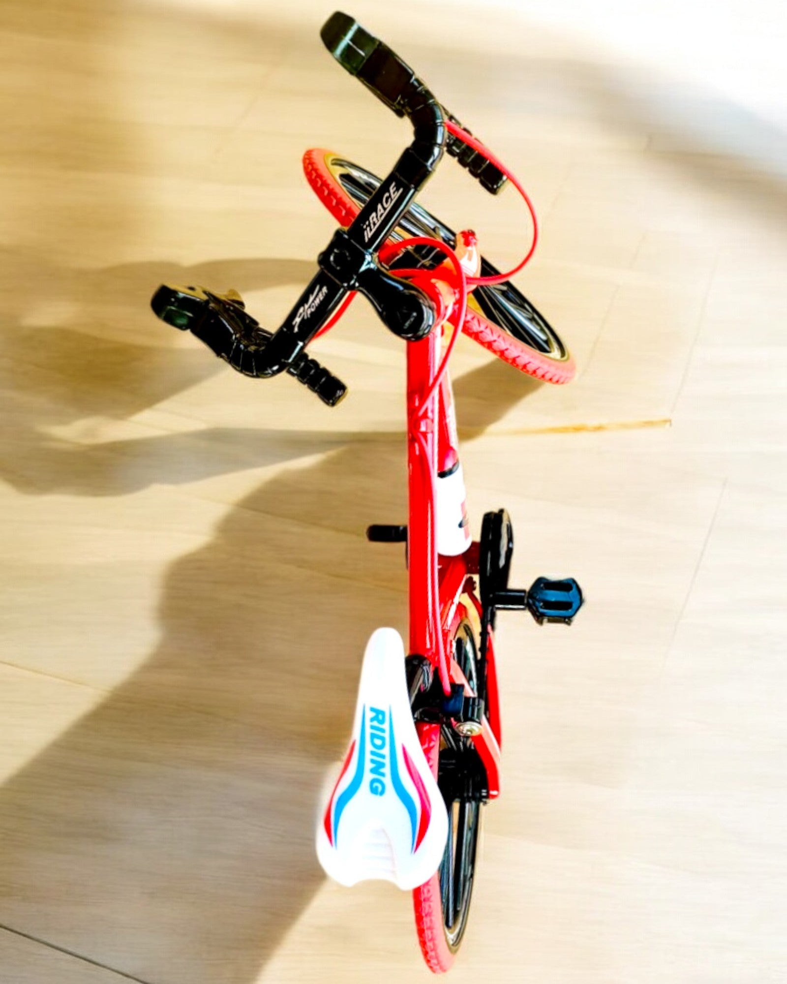 Мініатюрна металева модель червоного велосипеда "SpeedMaster" з персоналізацією гравіюванням на подарунок, 2 кольорові варіанти