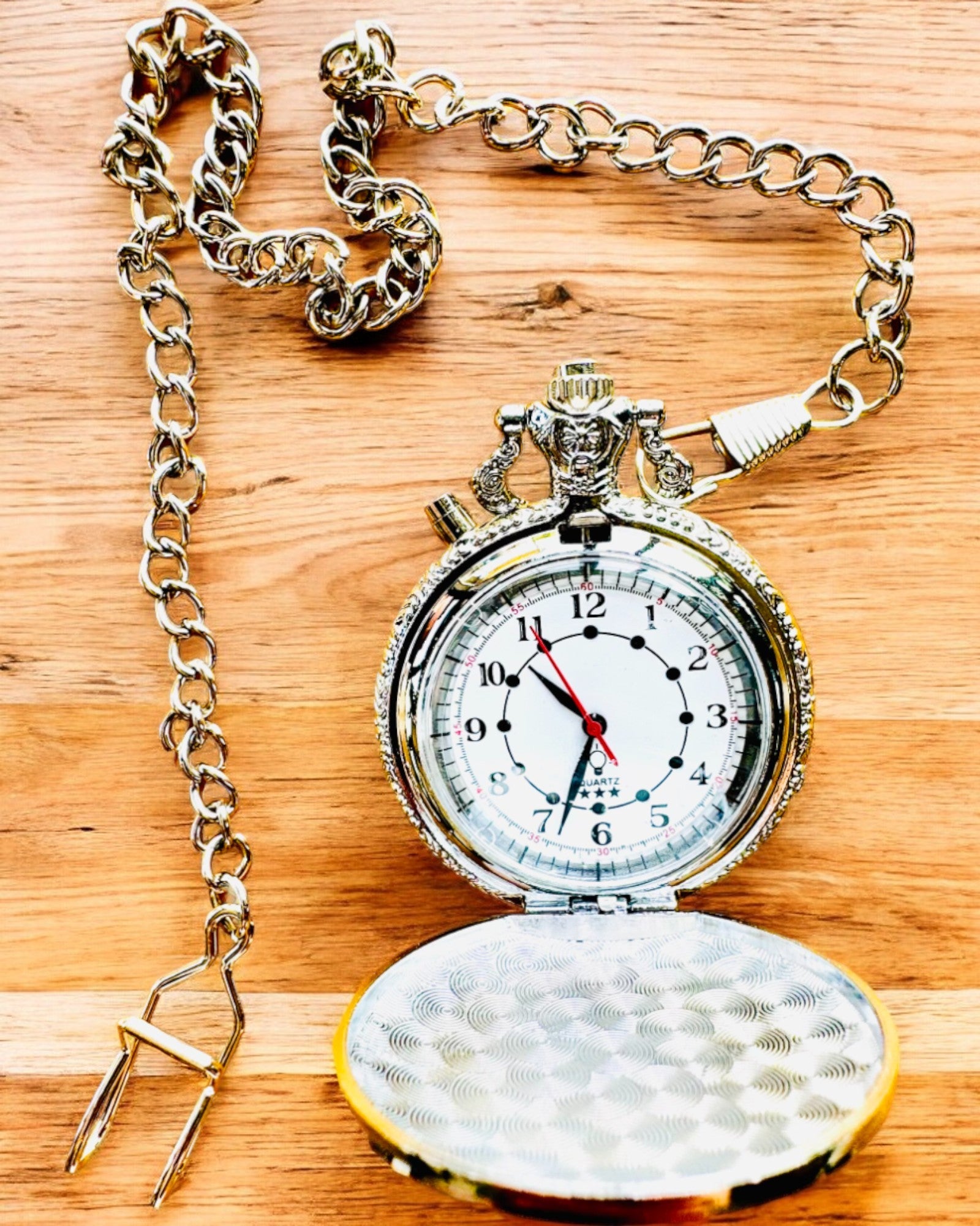 Pocket Watch "Motocyklowy Elegancik 2" – Engraving for a gift, 3 color variants