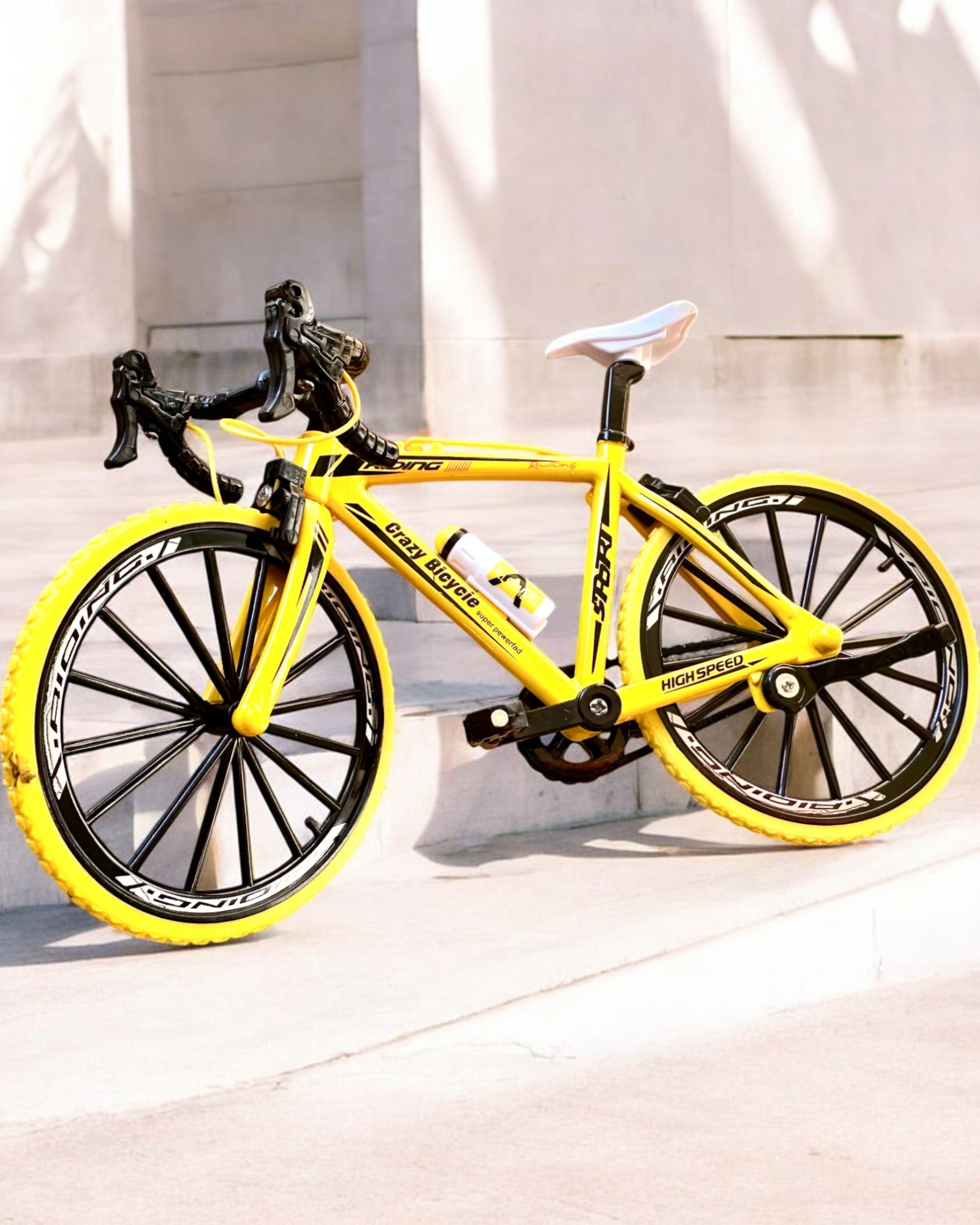 Мініатюрна металева модель червоного велосипеда "SpeedMaster" з персоналізацією гравіюванням на подарунок, 2 кольорові варіанти