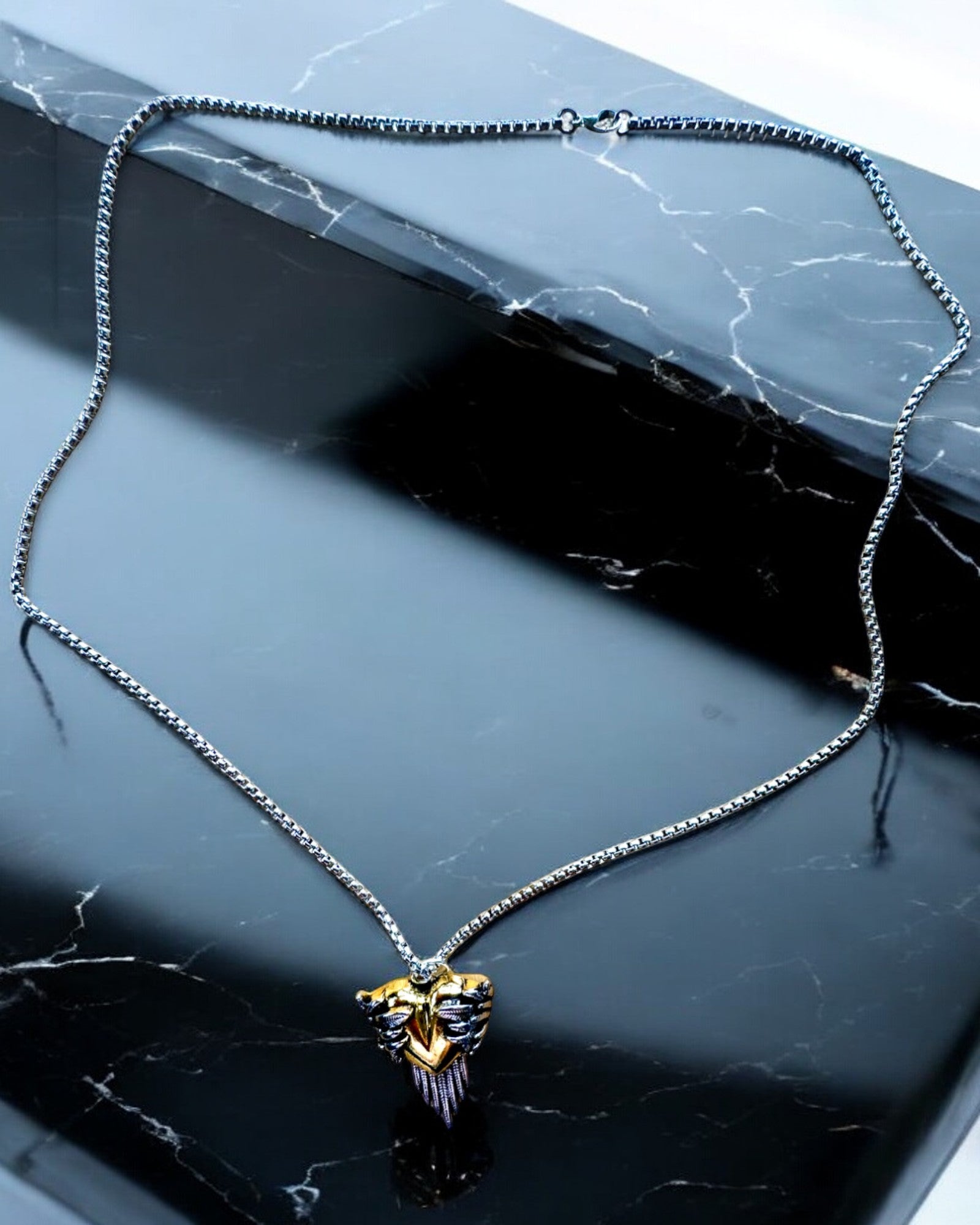 Амулет Серкостржелець Темні Крила Любові, можливість персоналізації гравіюванням на подарунок