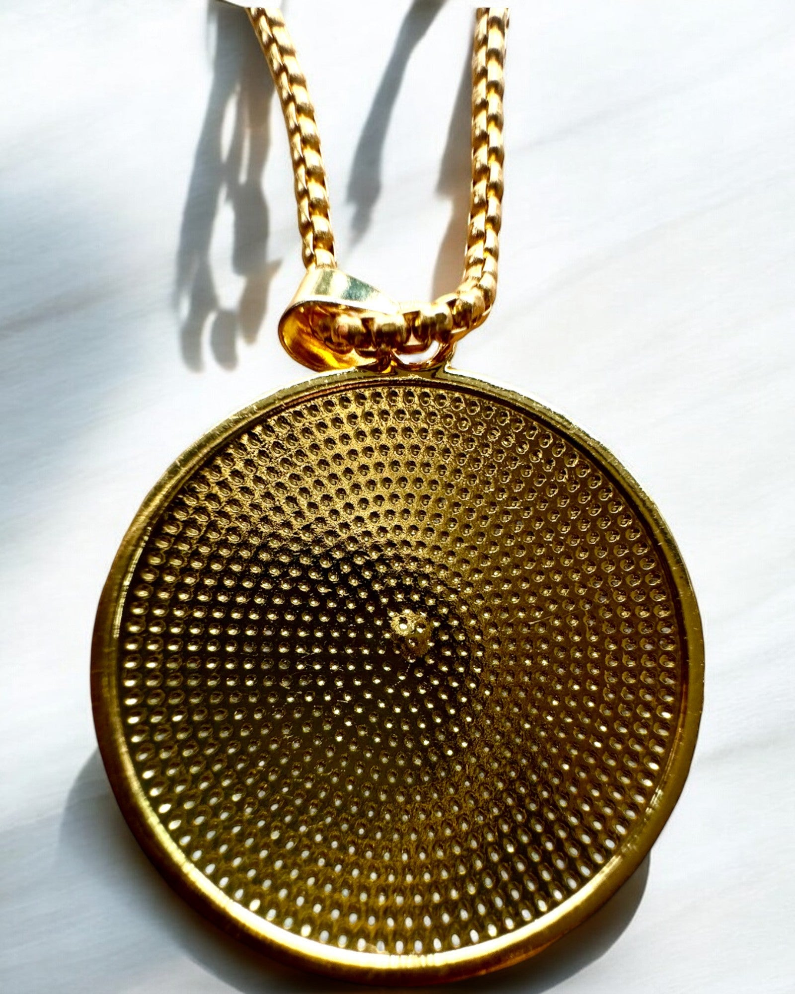 Амулет Сили "Око Ра", можливість персоналізації гравіюванням на подарунок