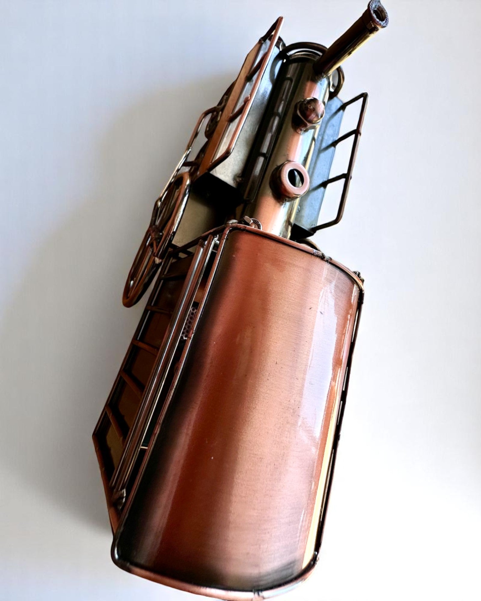 Локомотив з заліза «Retro Express» – декорація, модель, ручної роботи з можливістю гравірування на подарунок