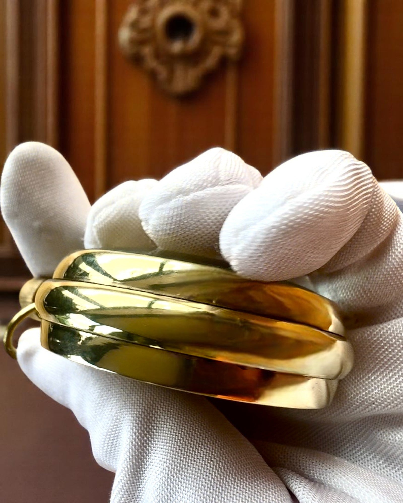 Кишеньковий годинник «Victoria Crown» – латунний, ручної роботи в Індії, 5 см ширини, японський механізм, можливість персоналізації гравіюванням для подарунка