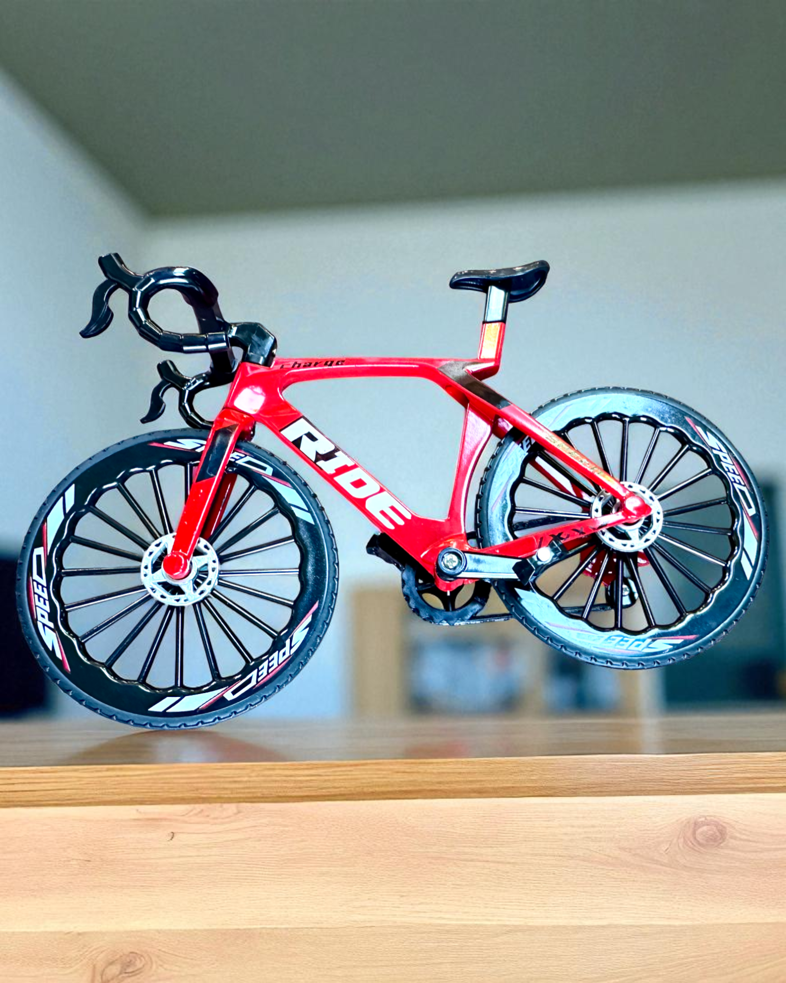 Міні-велосипед «Speedster» – колекційна модель з можливістю гравіювання, 2 варіанти на вибір