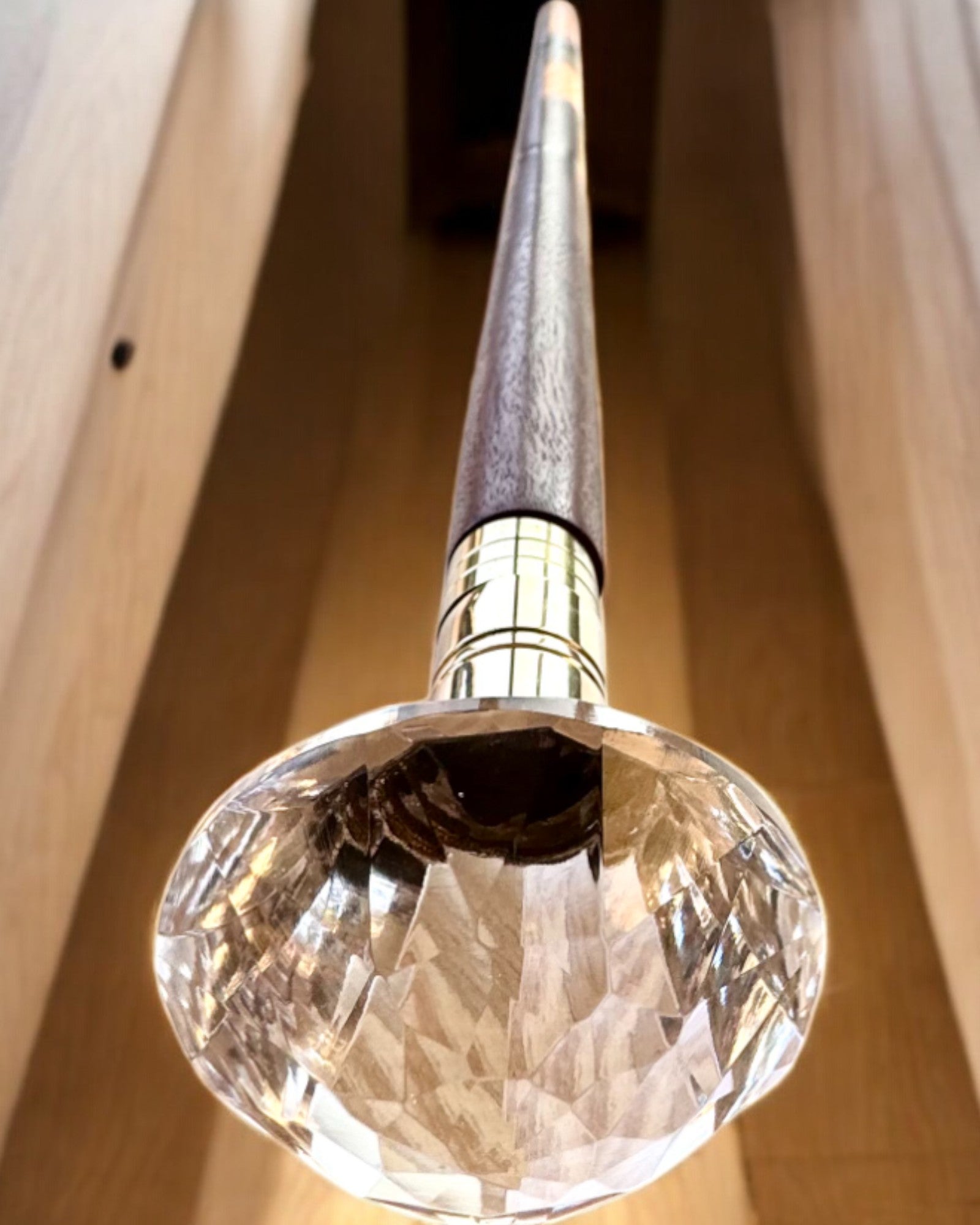 Тростина для прогулянок "Діамант у бронзі" - Дерев'яна Ручна робота, можливість гравіювання