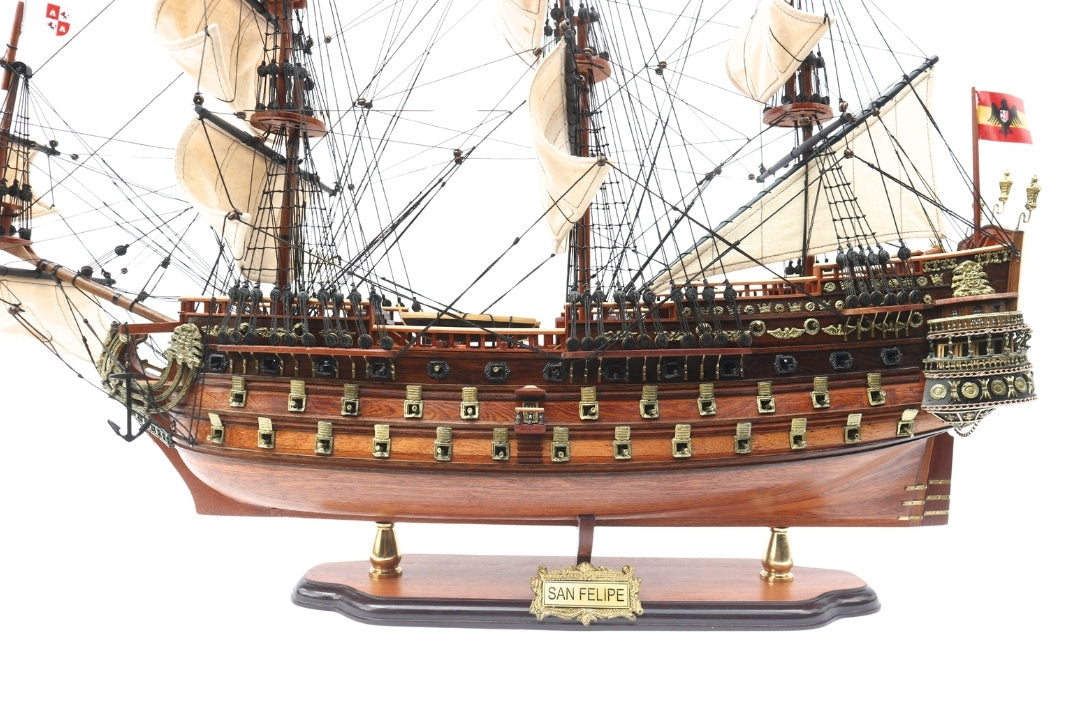 Model plachetnice San Felipe 80cm s možností personalizace gravírováním