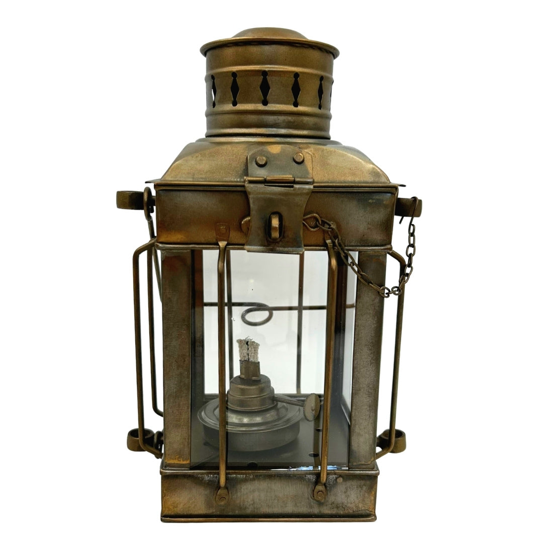 Retro petrolejová lampa z oceli LT608 v barvě staré mosazi s možností gravírování