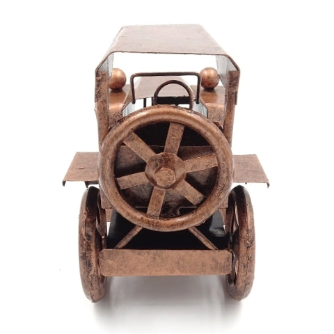 Retro automobil - dekorativní vintage model - NC1737