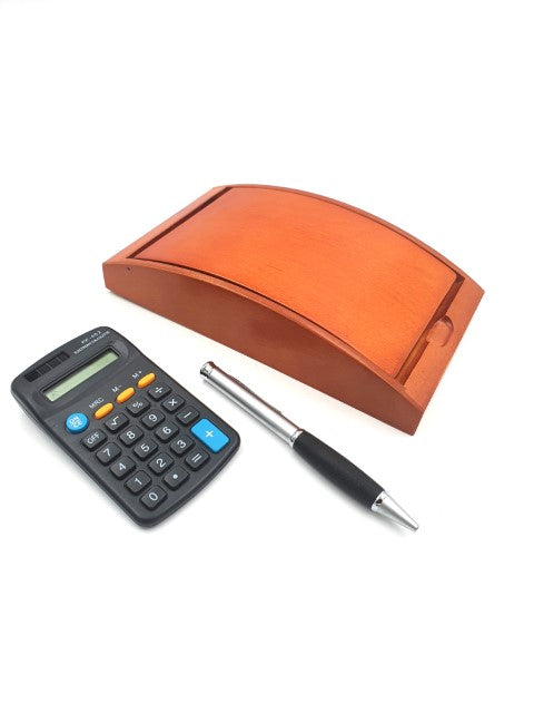 Pen and calculator in a wooden box G133H