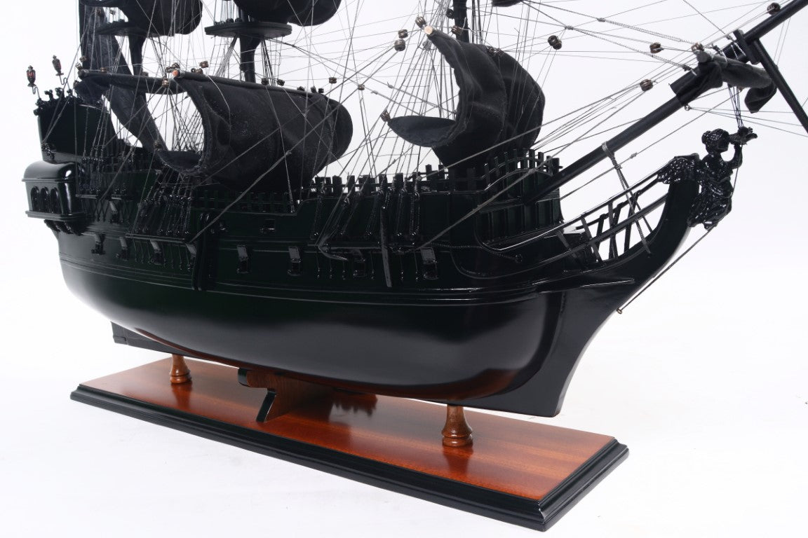 Black Pearl pirate ship model - Length 89cm - BP80R