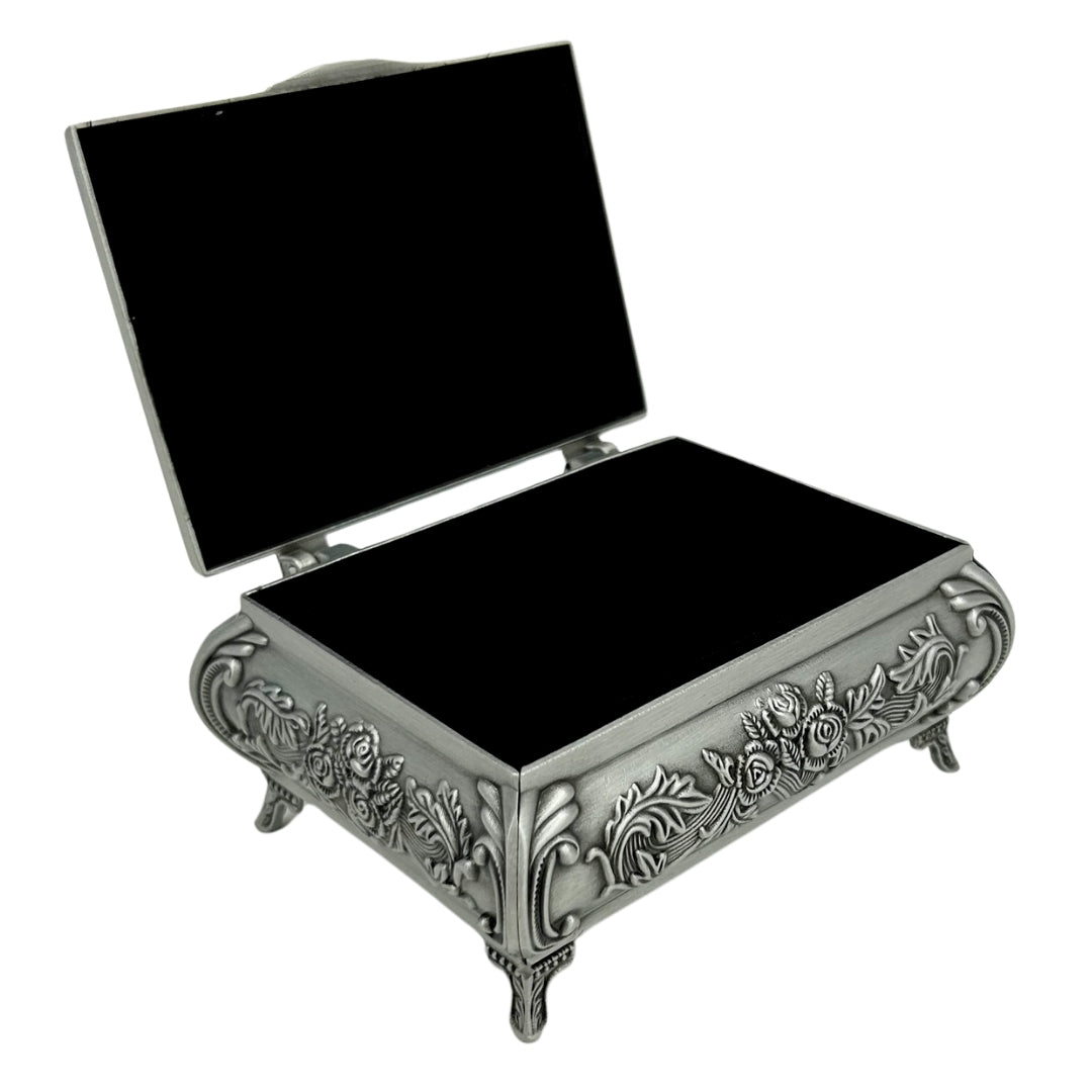 Decorative Metal Box – 2075