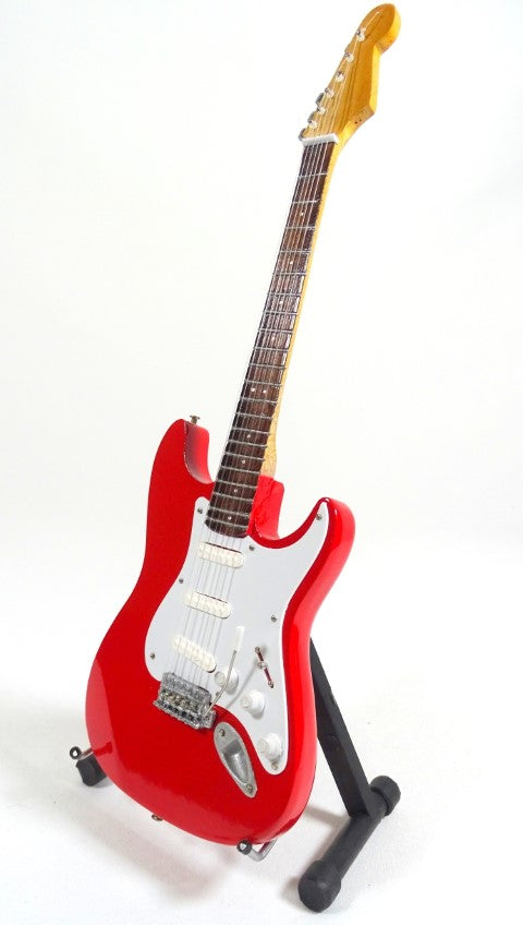 Mini kytara ve stylu Dire Straits Mark Knopfler MGT-0581