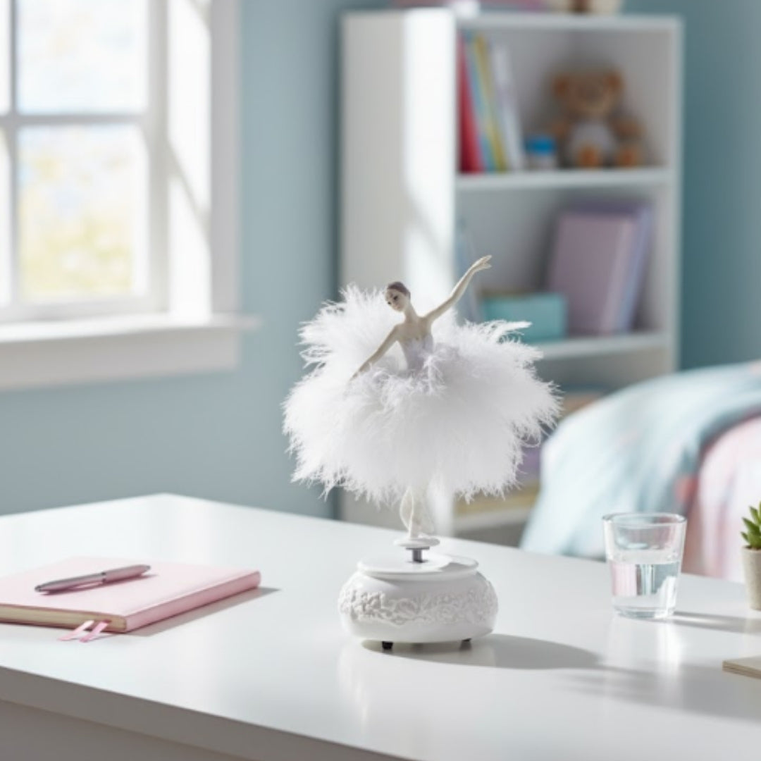 Snow Queen Ballerina Music Box, Moving, 23,5 cm – MP-19009