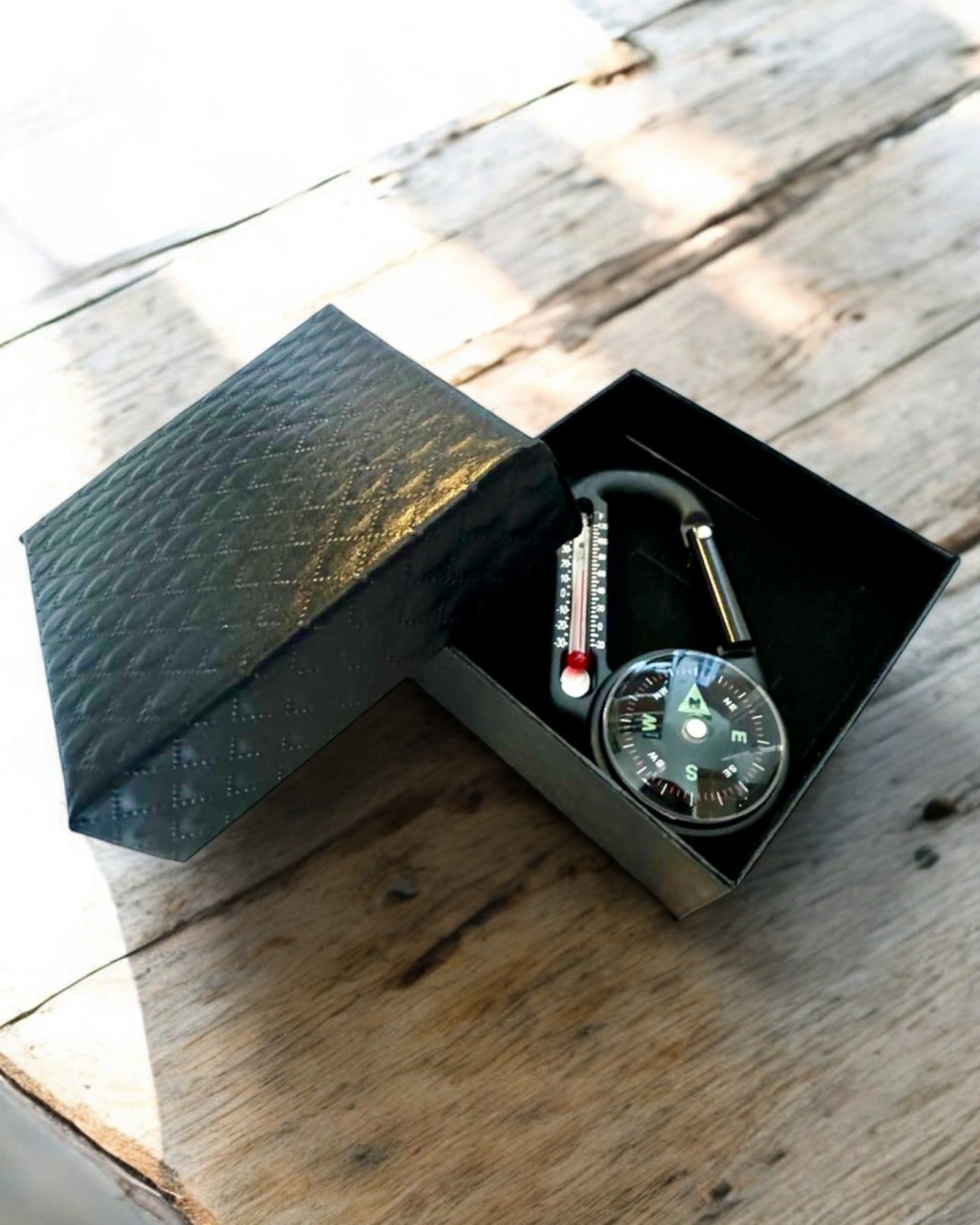 Компас карабін з термометром, брелок - можливість гравіювання