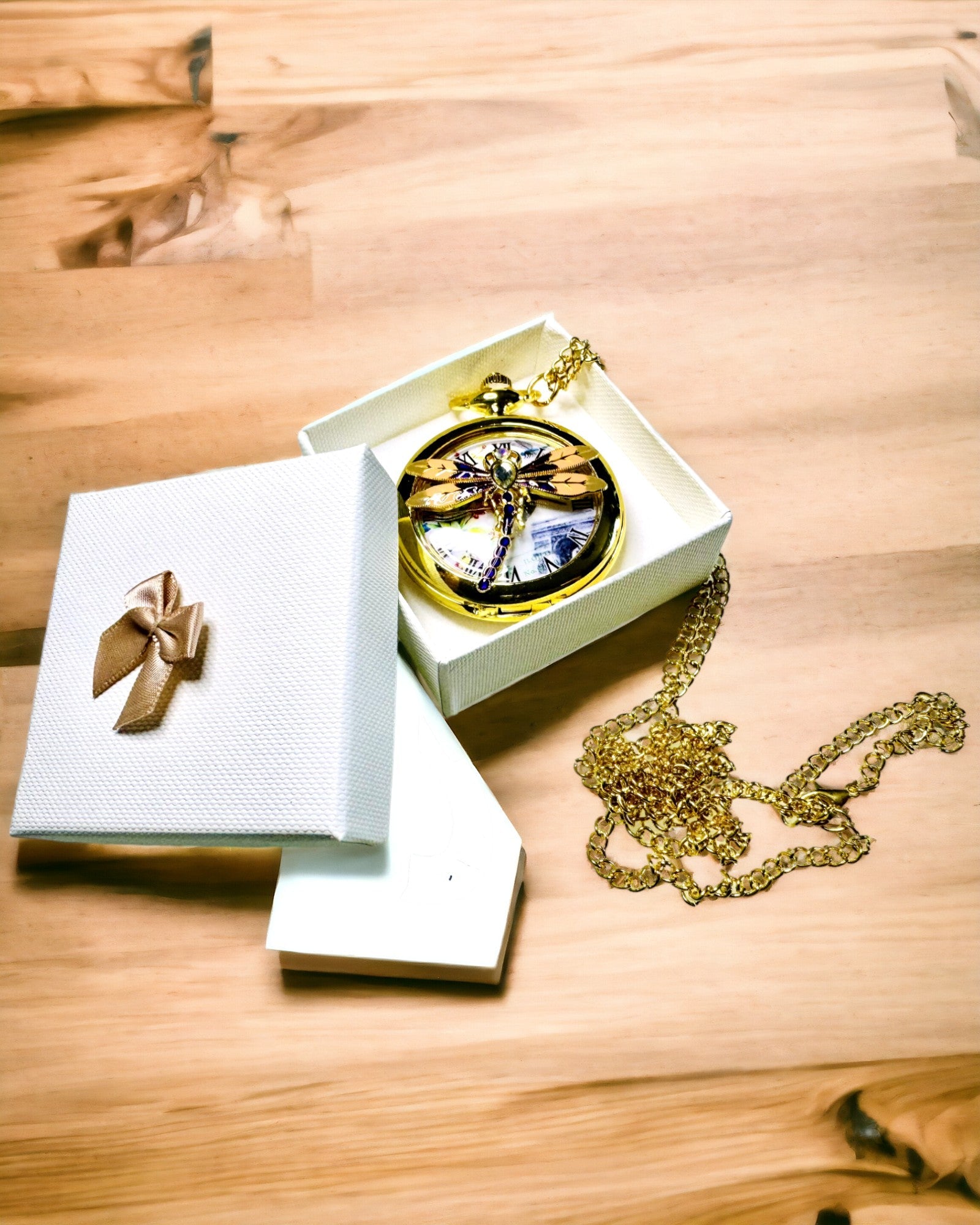 Klasické Kapesní Hodinky Vintage s Průhledným Krytem