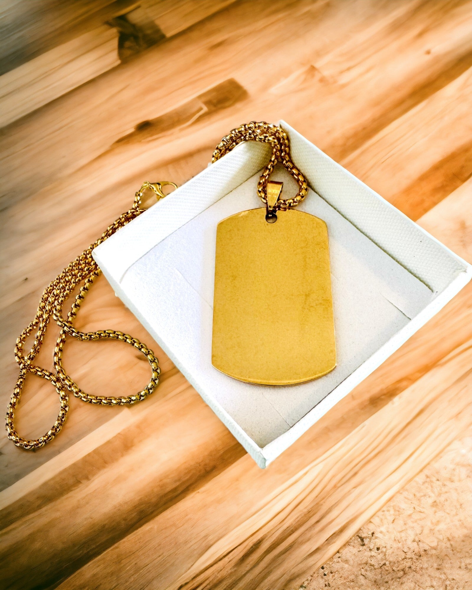 Colier cu Dog Tag „Trei Nuante de Stil” - Placă de Identificare - Pandantiv Elegant din Oțel Inoxidabil cu Opțiune de Gravare