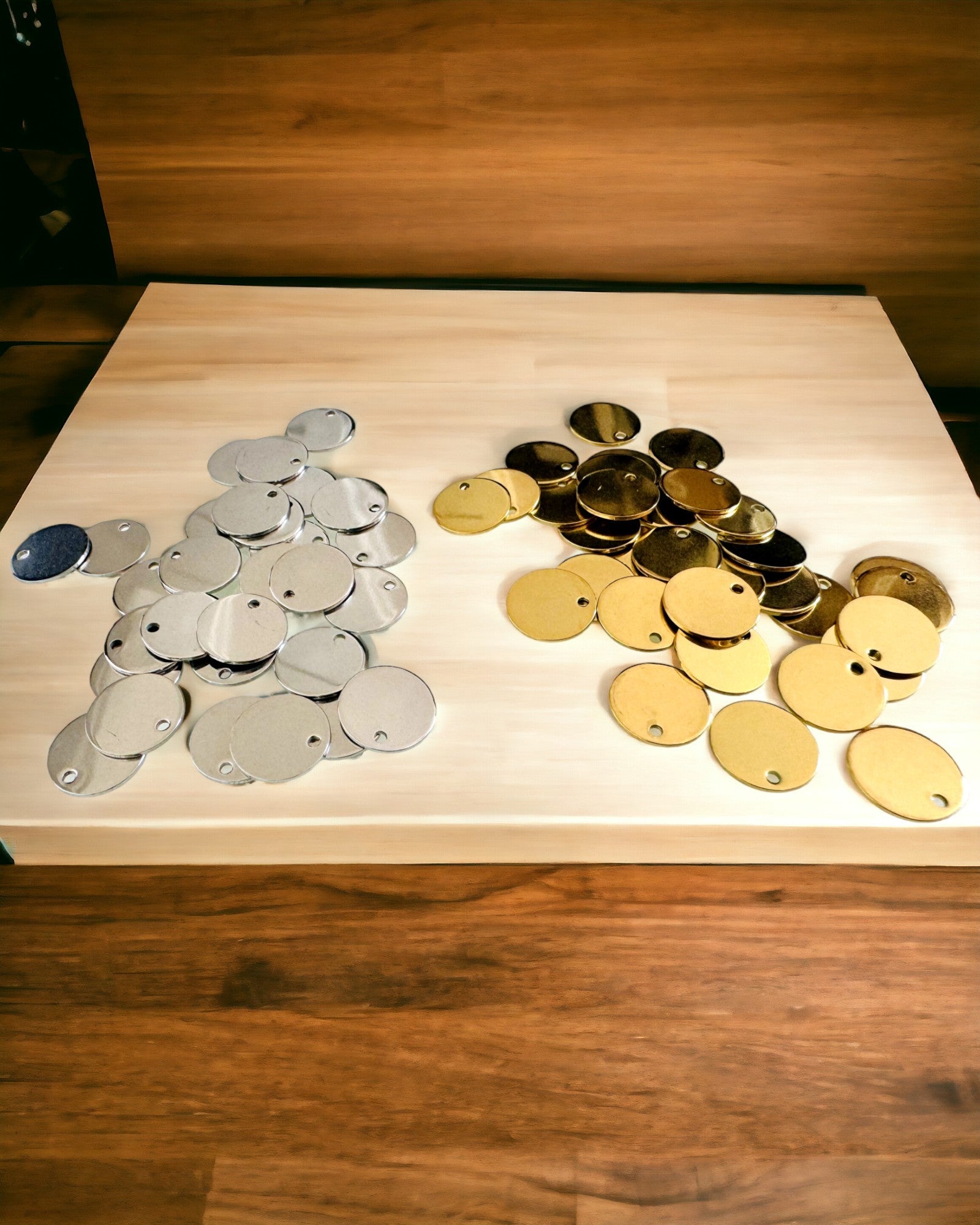 Круглий кулон з нержавіючої сталі на подарунок з можливістю персоналізації, гравіювання