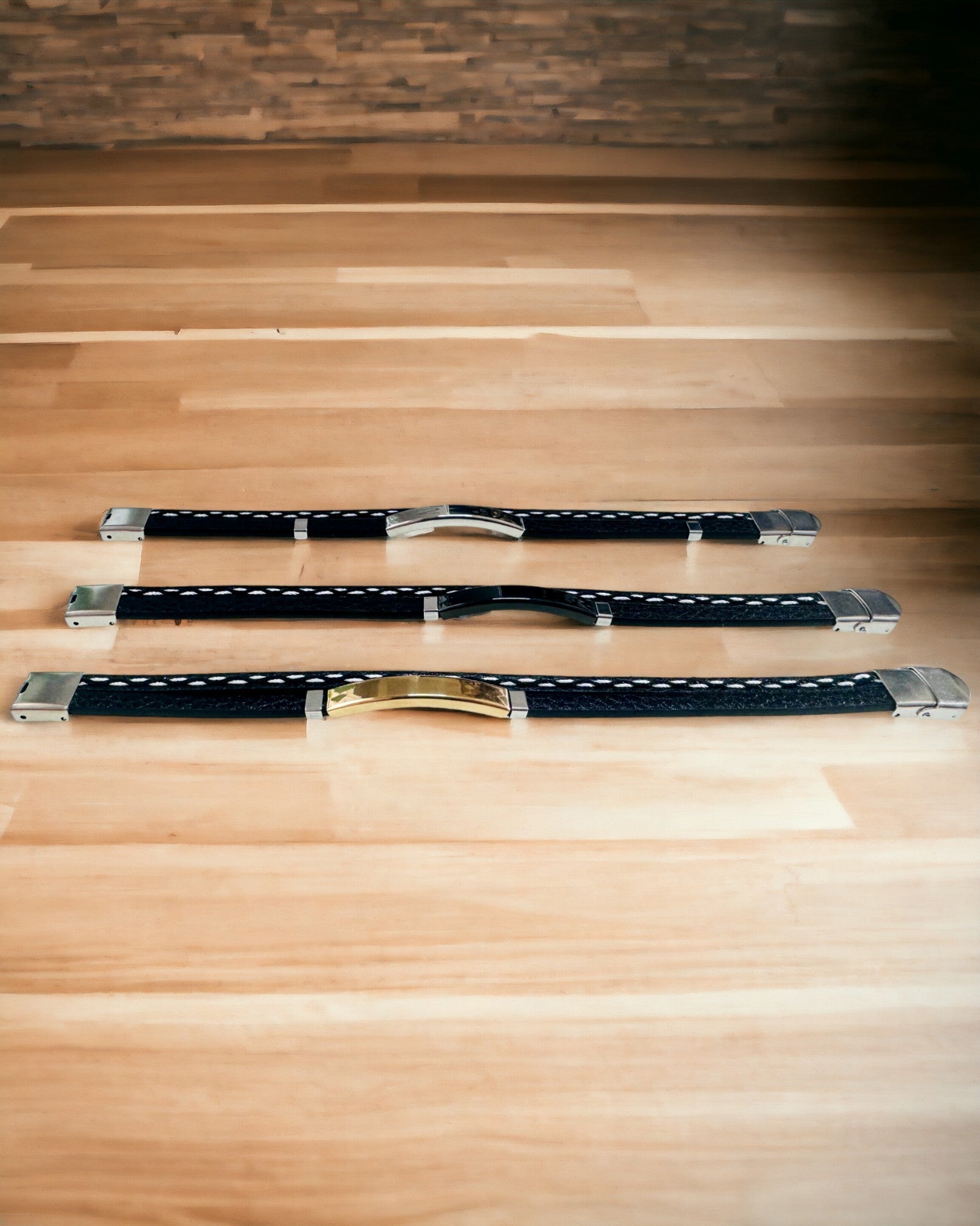 Спортивний браслет з PU шкіри та нержавіючої сталі з можливістю гравіювання – 3 кольори