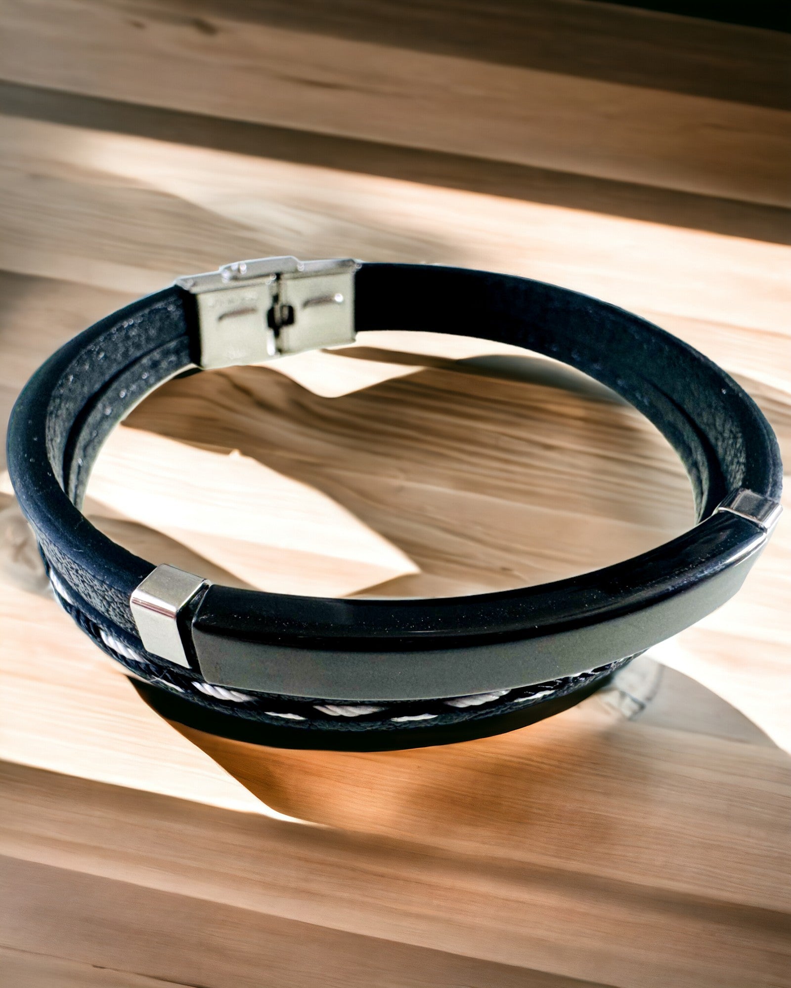 Спортивний браслет з PU шкіри та нержавіючої сталі з можливістю гравіювання – 3 кольори