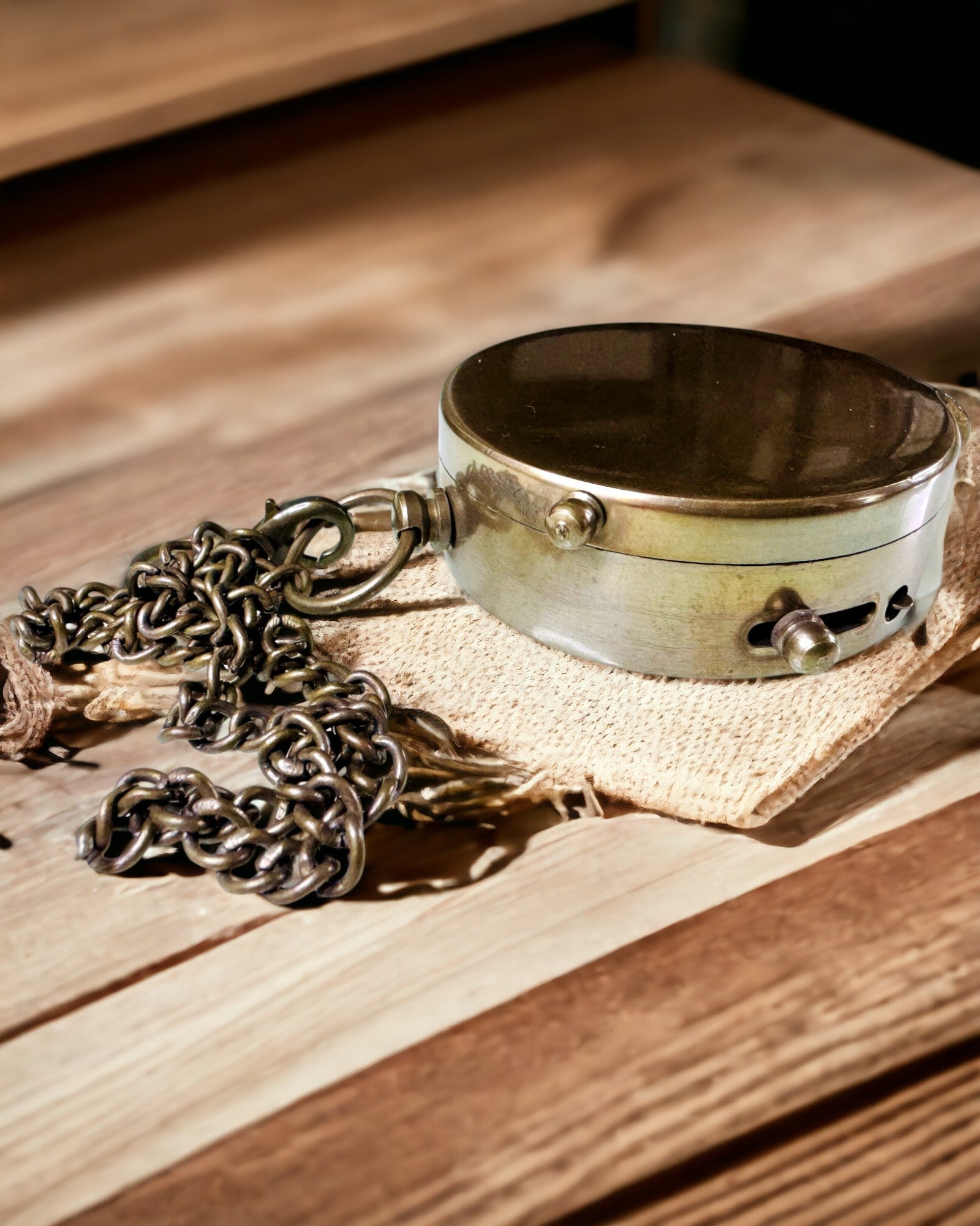 Indijos Odisėjo Kompasas – Retro Tyrinėtojo Perlas - galimybė graviruoti