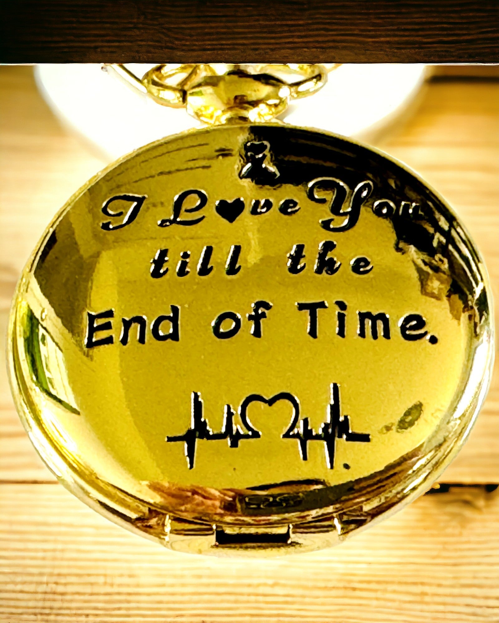 Zlatni džepni sat u retro stilu s mogućnošću graviranja