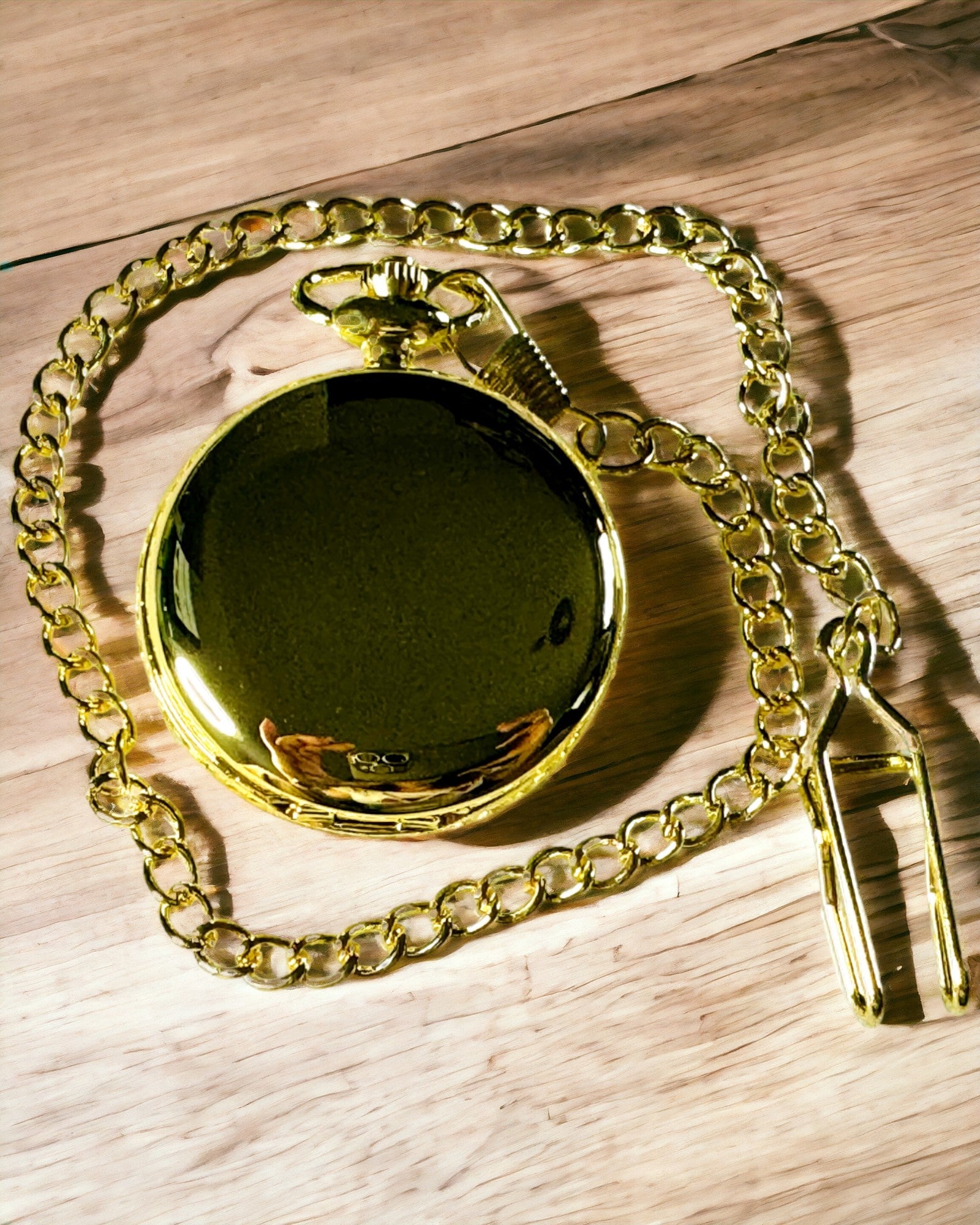 Kapesní hodinky zlaté barvy s možností gravírování