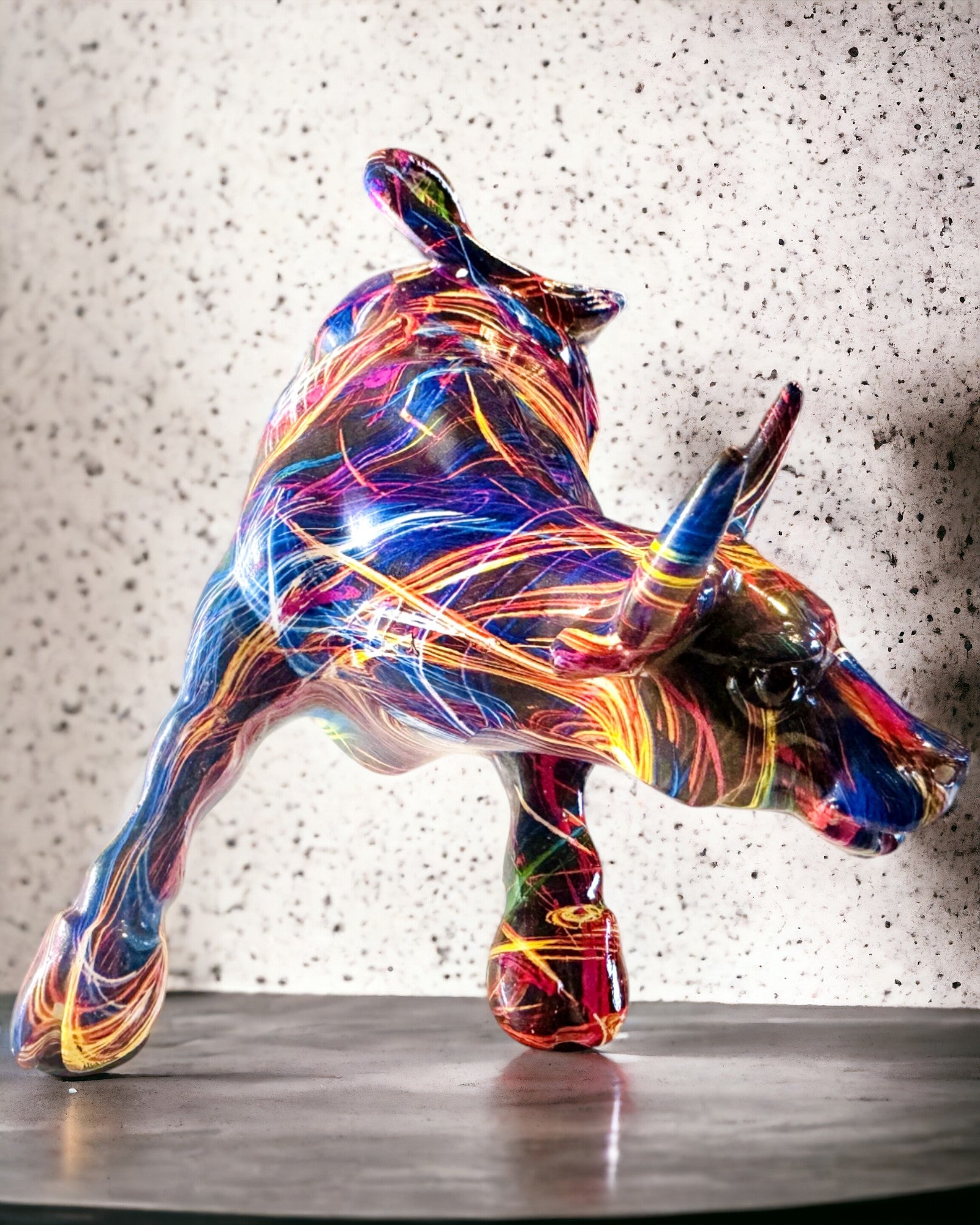 Sculptură Decorativă Taur "BullArt" – Artă Unică cu Opțiune de Gravare - 4 variante de culoare, pentru cadou personalizat