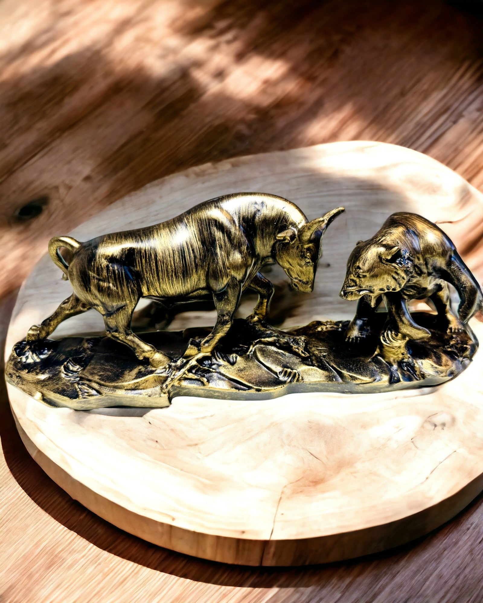 Escultura "Dos rivales" - Toro y Oso - Simbolismo del Mercado Financiero, Posibilidad de Grabado - color Cobre